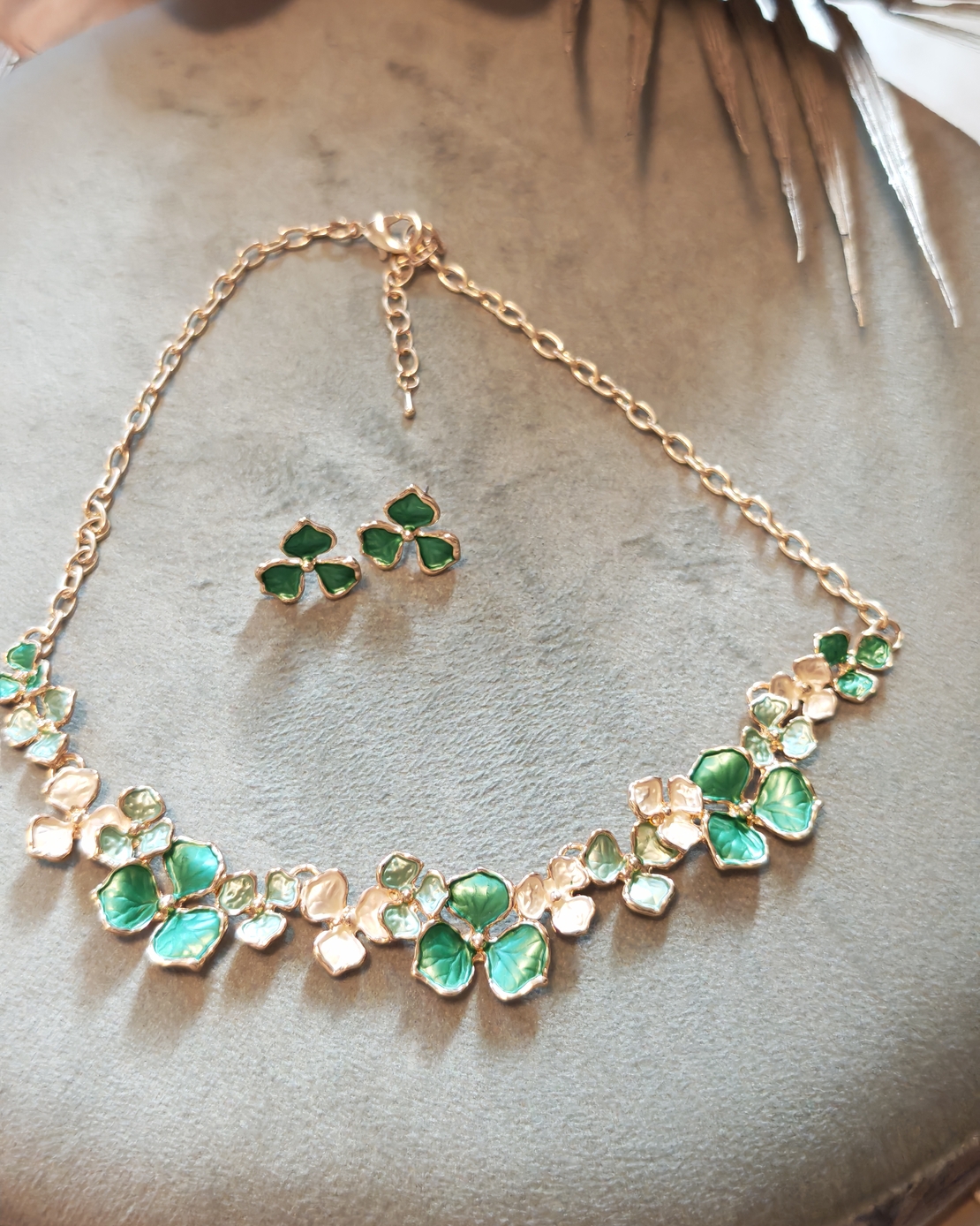 Дамски комплект