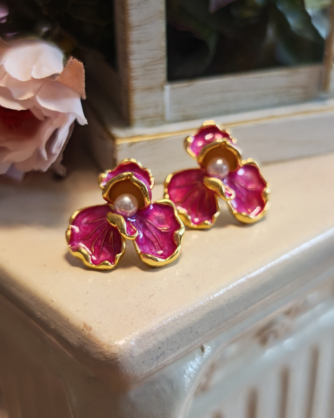 Дамски обици