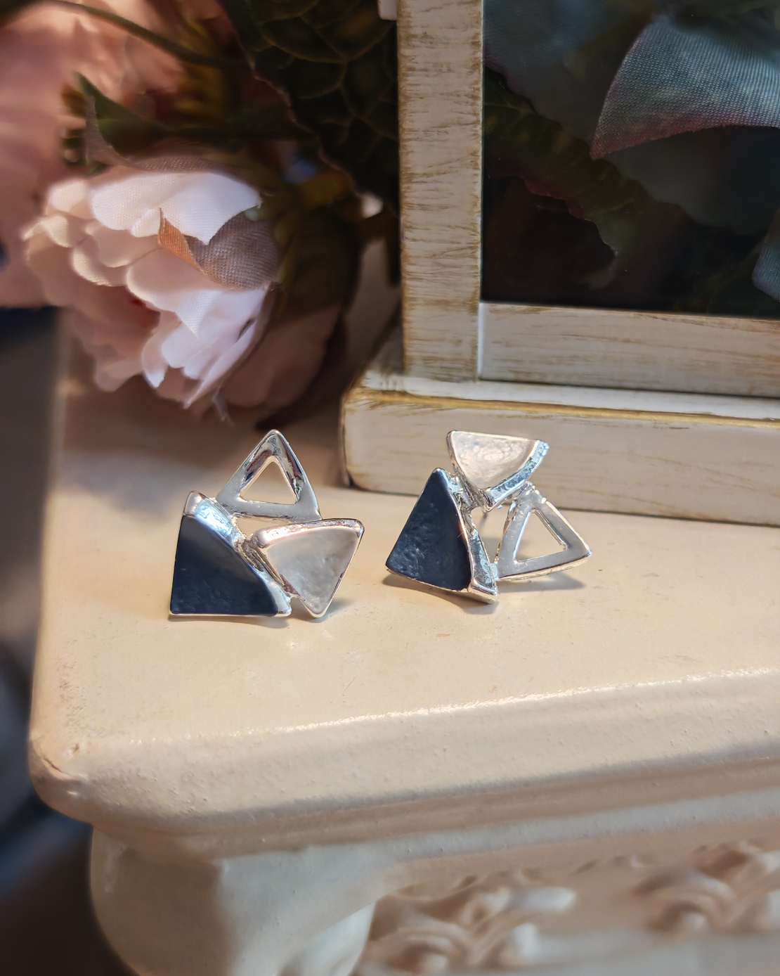 Дамски обици