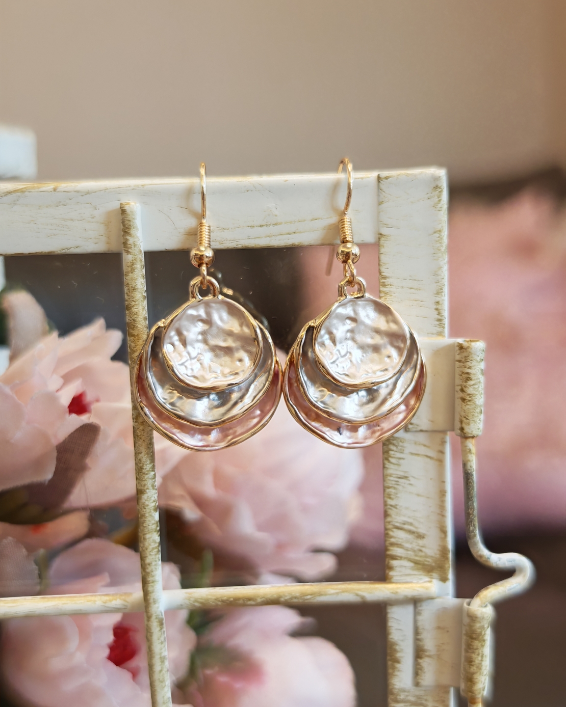 Дамски обици