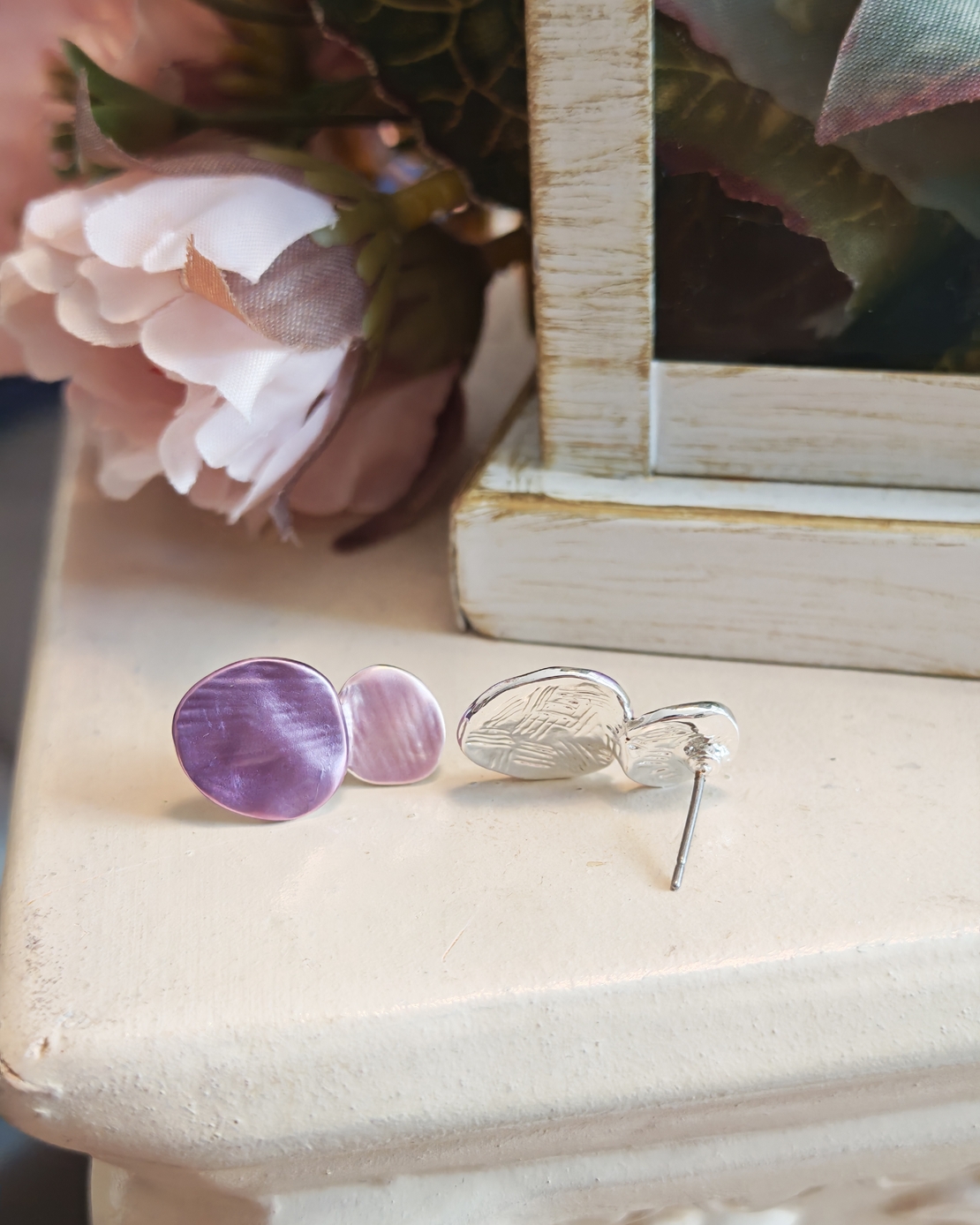 Дамски обици