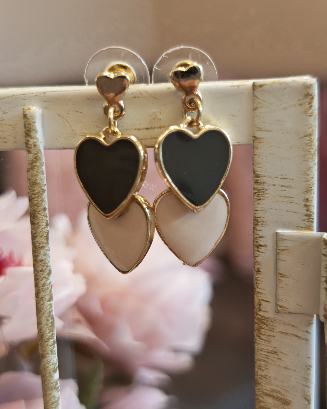 Дамски обици