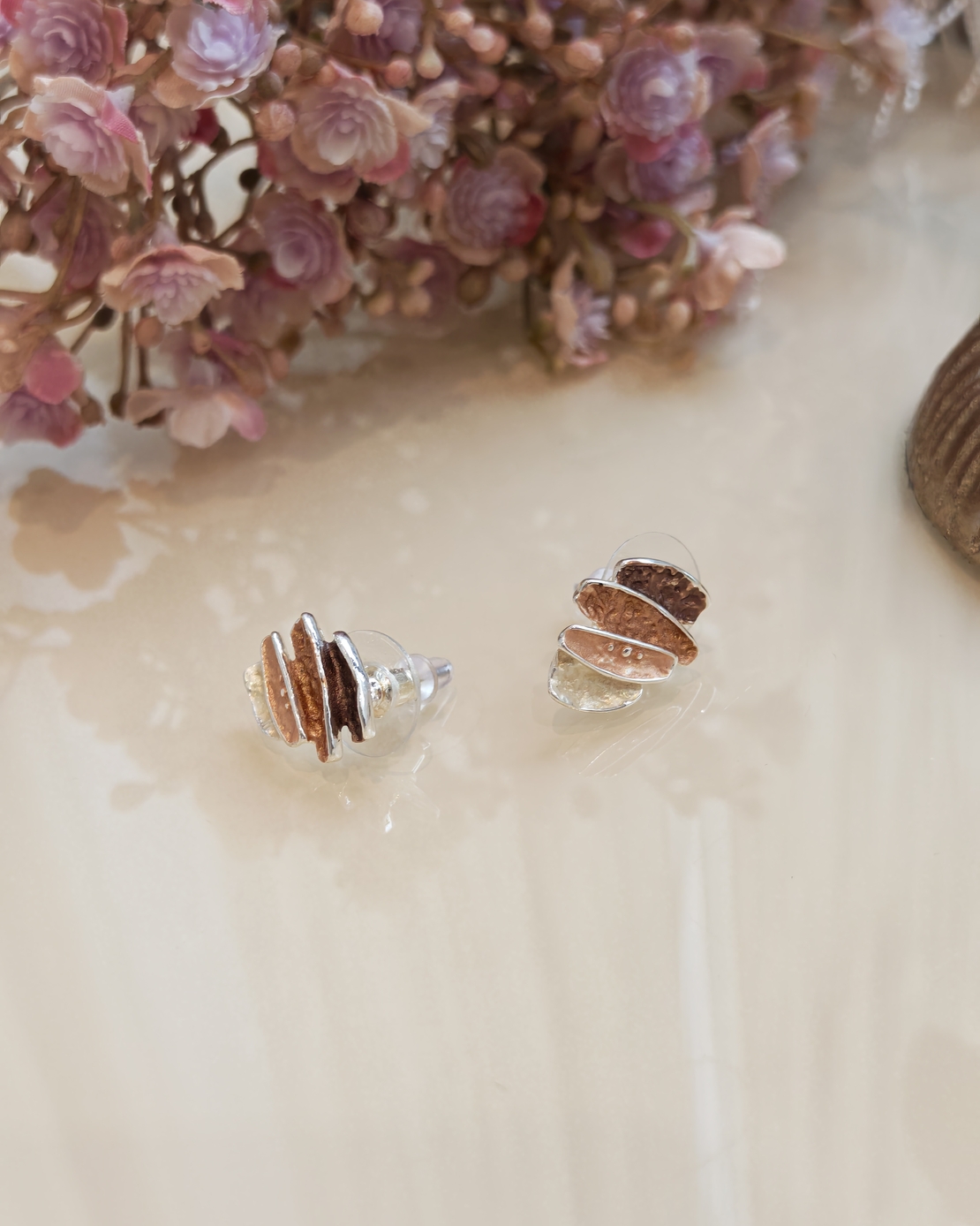 Дамска обици