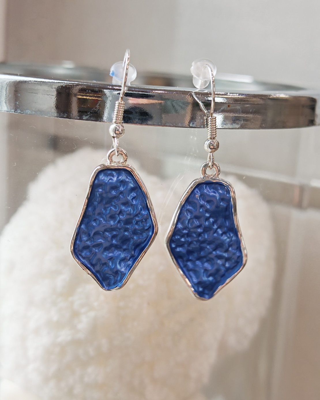 Дамски обици