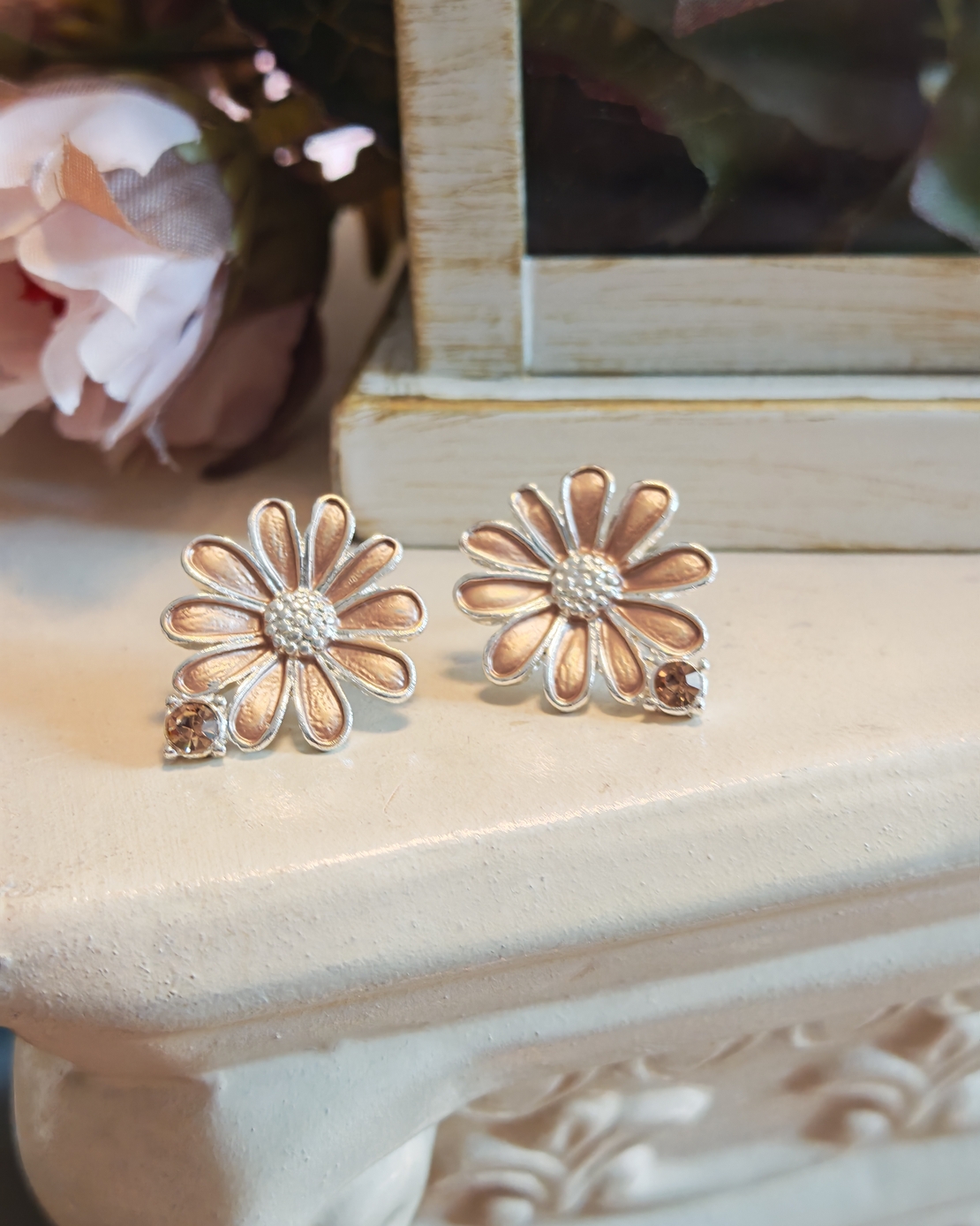 Дамски обици