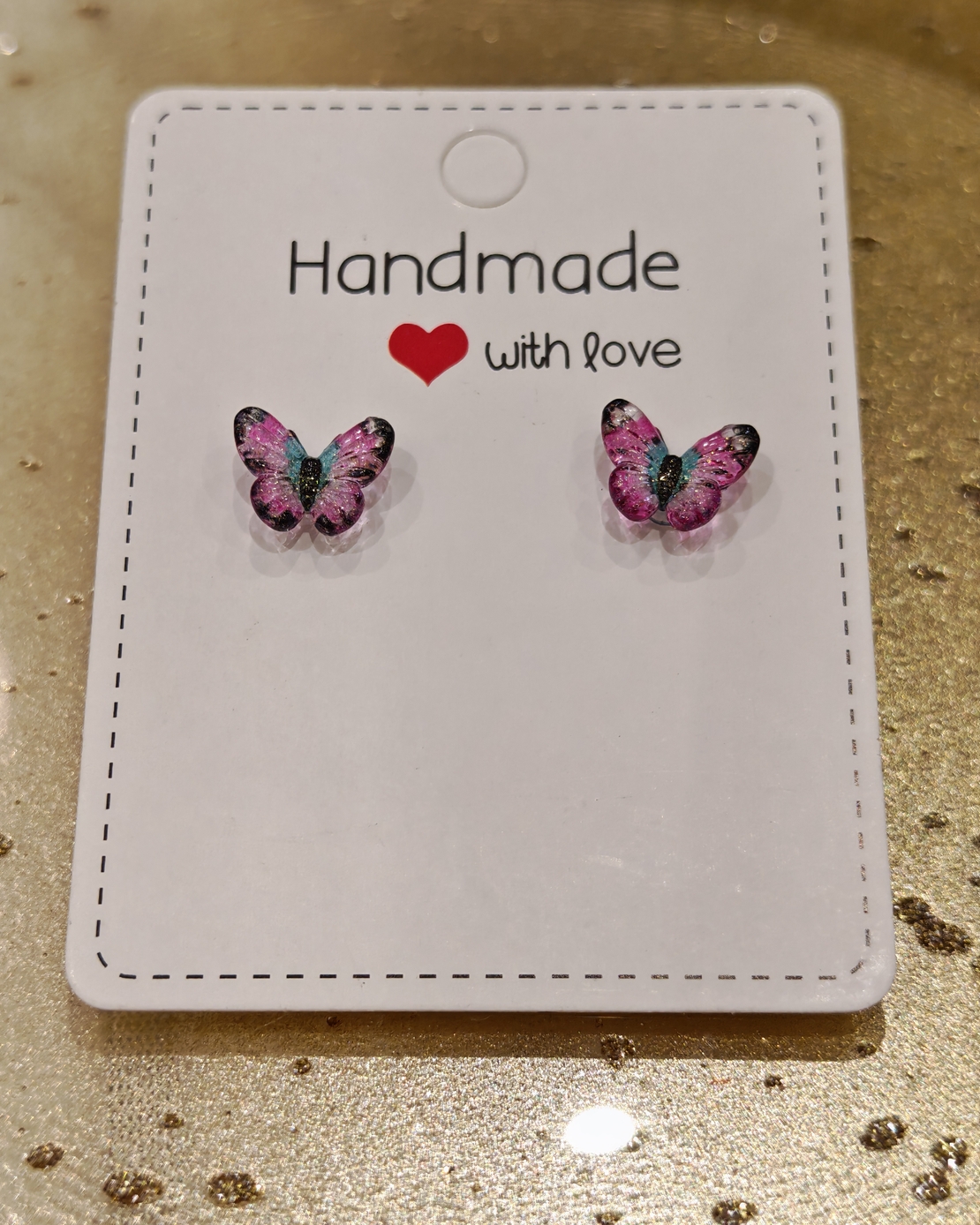 Дамски обици