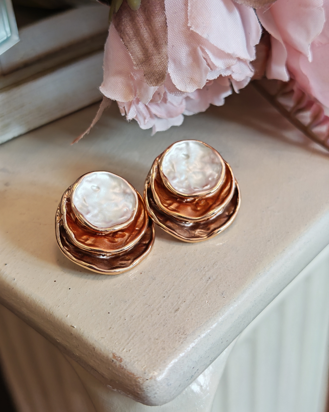 Дамски обици