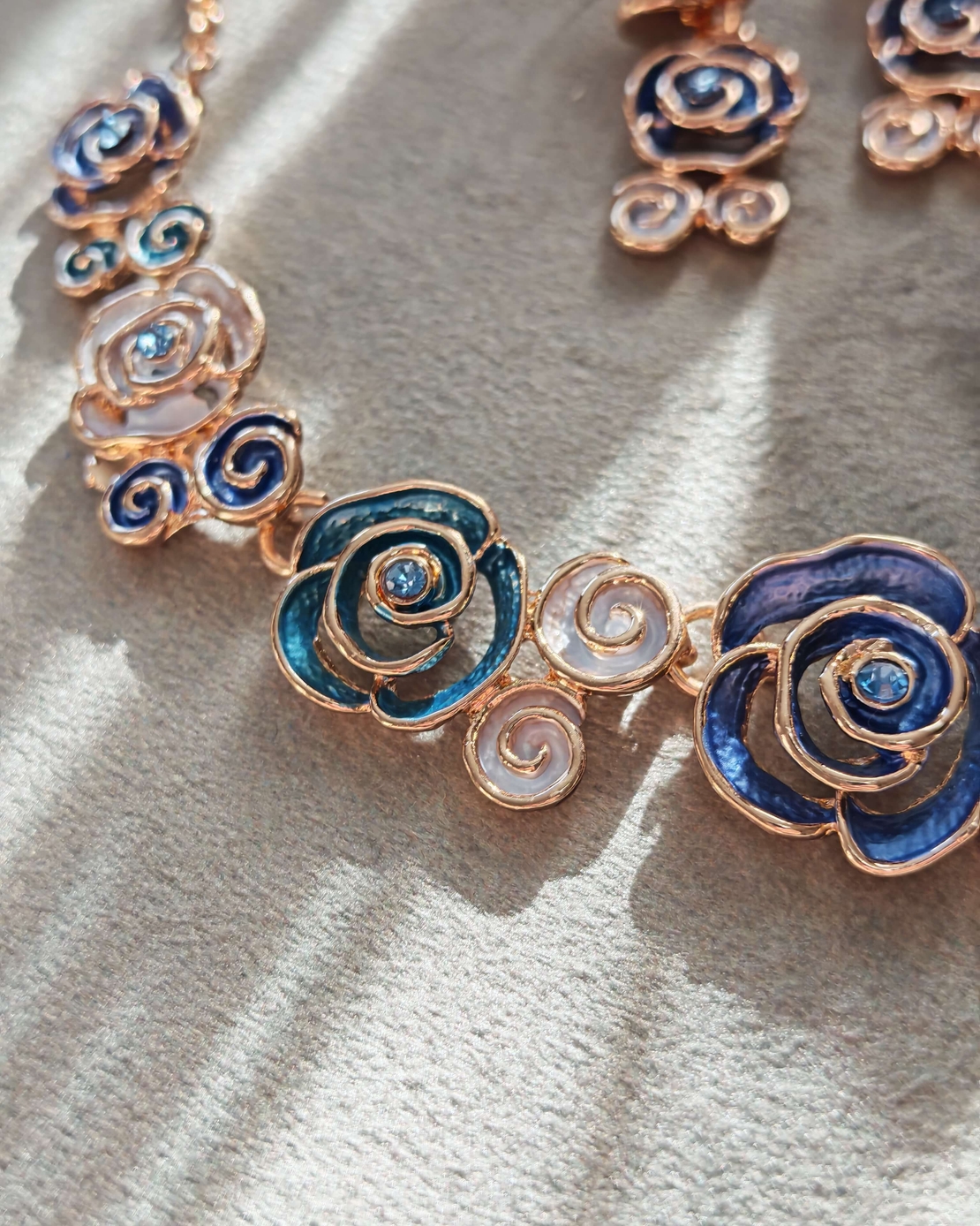 Дамски комплекти