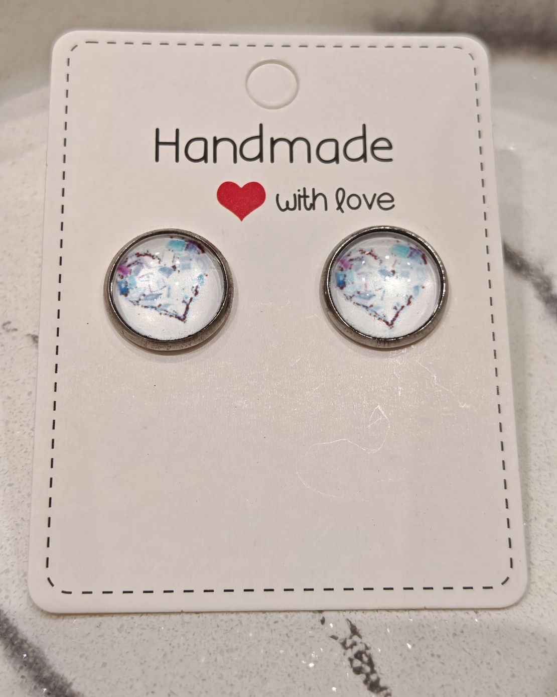 Дамски обици