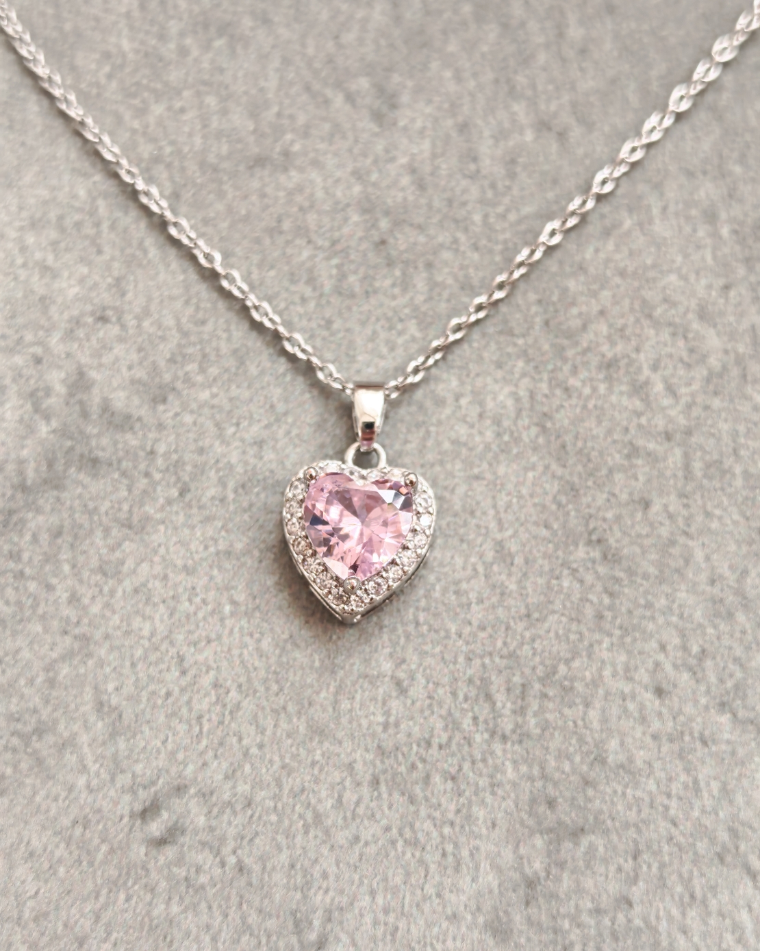 Дамски колиета сърце