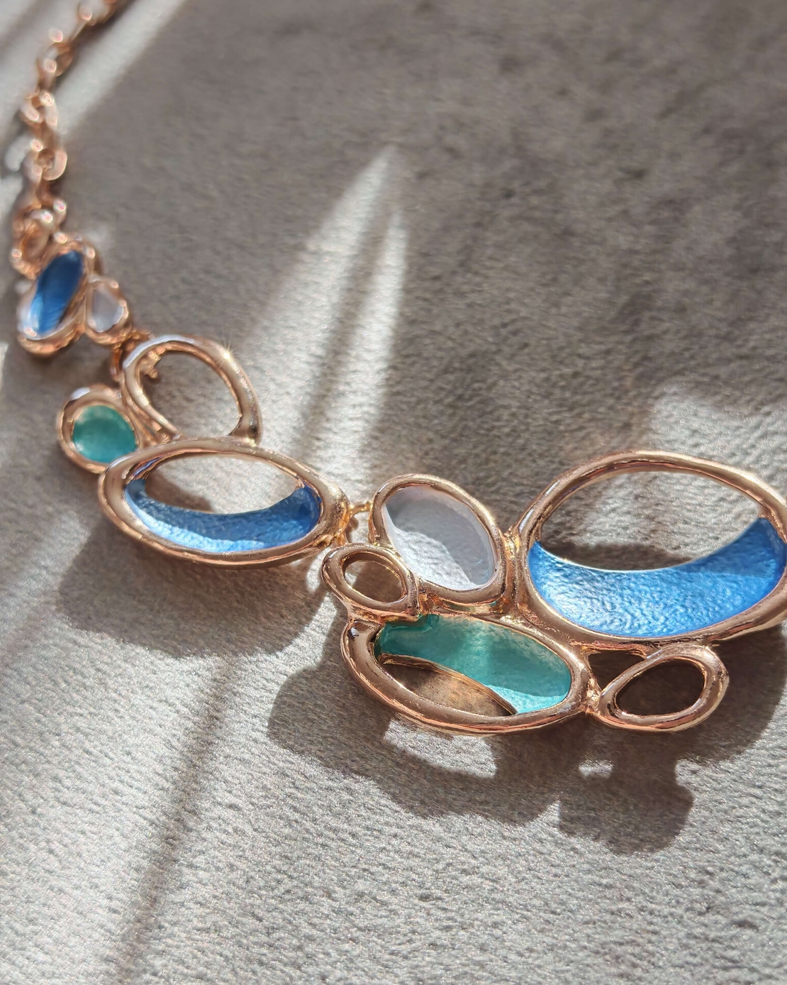 Дамско колие