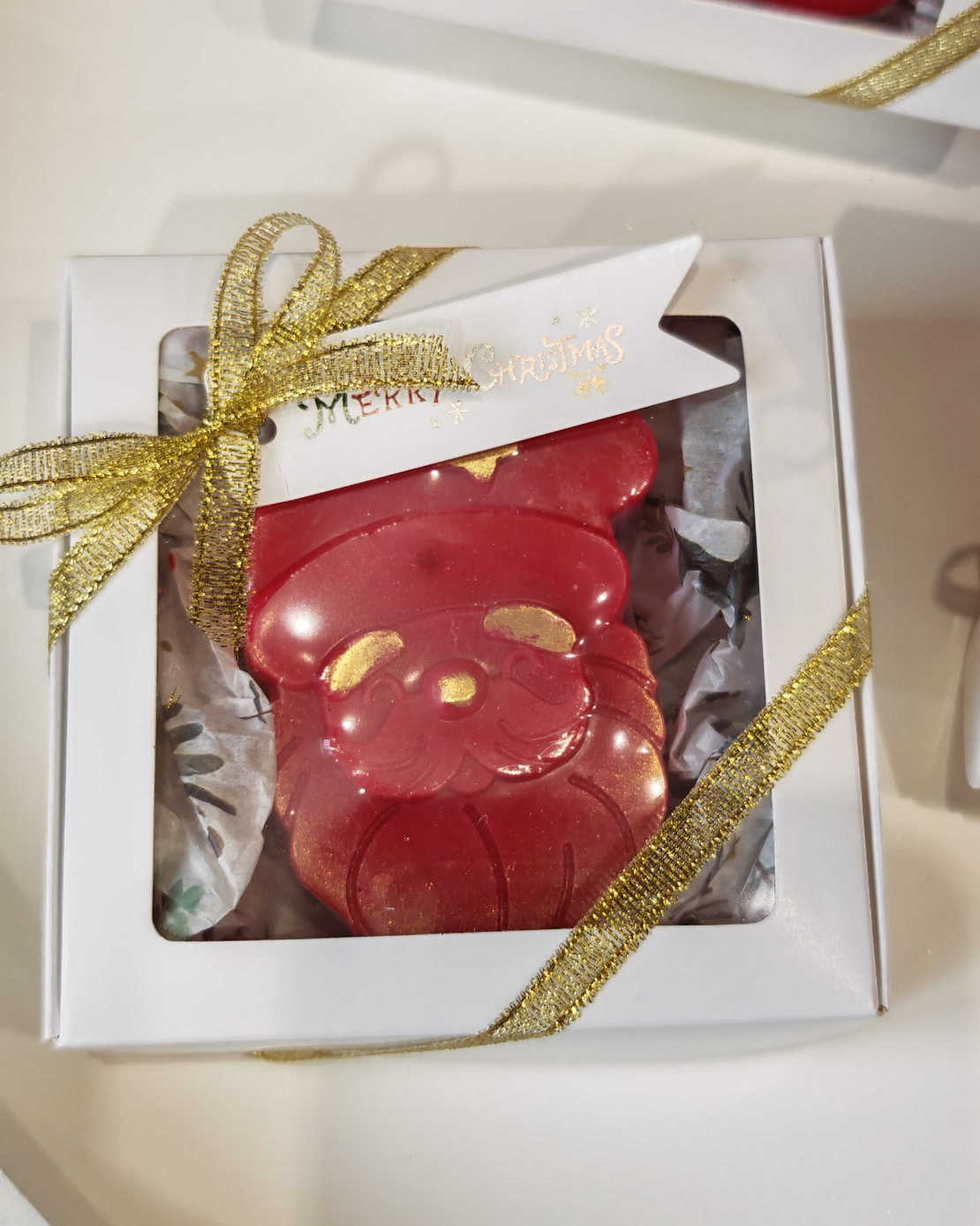 Дядо Коледа в кутия