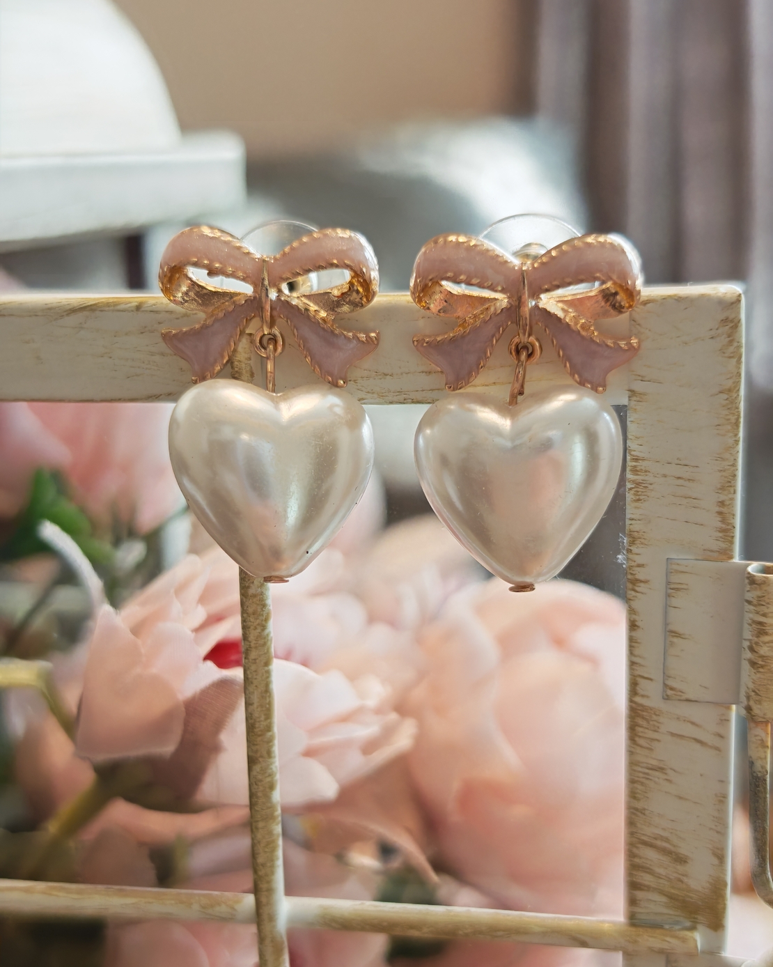 Дамски обици