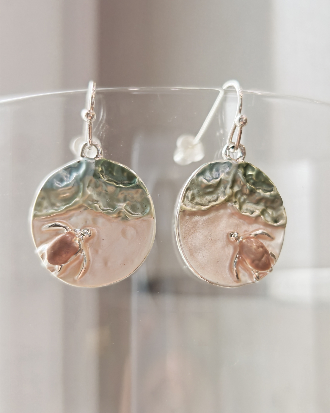 Дамски обици