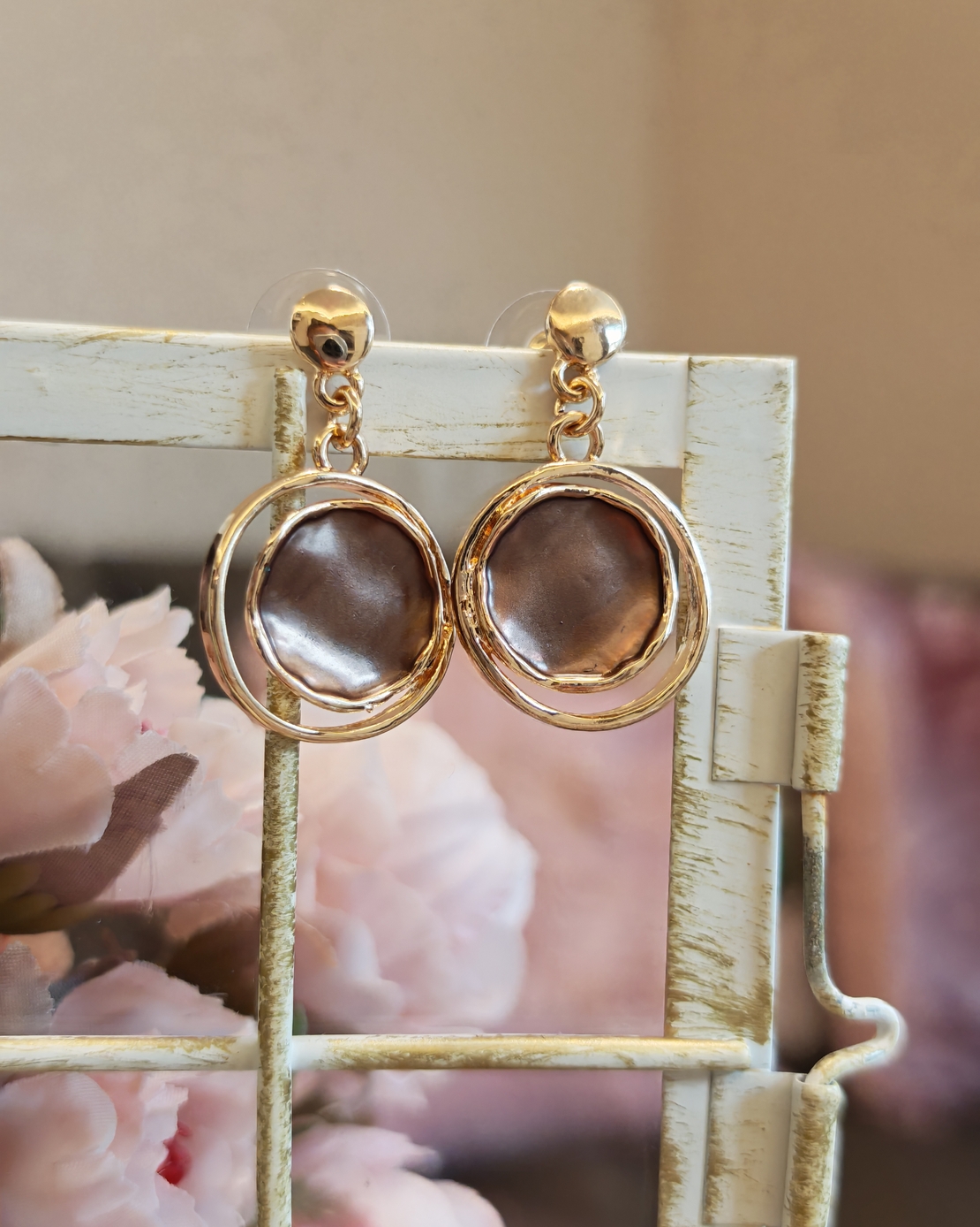 Дамски обици