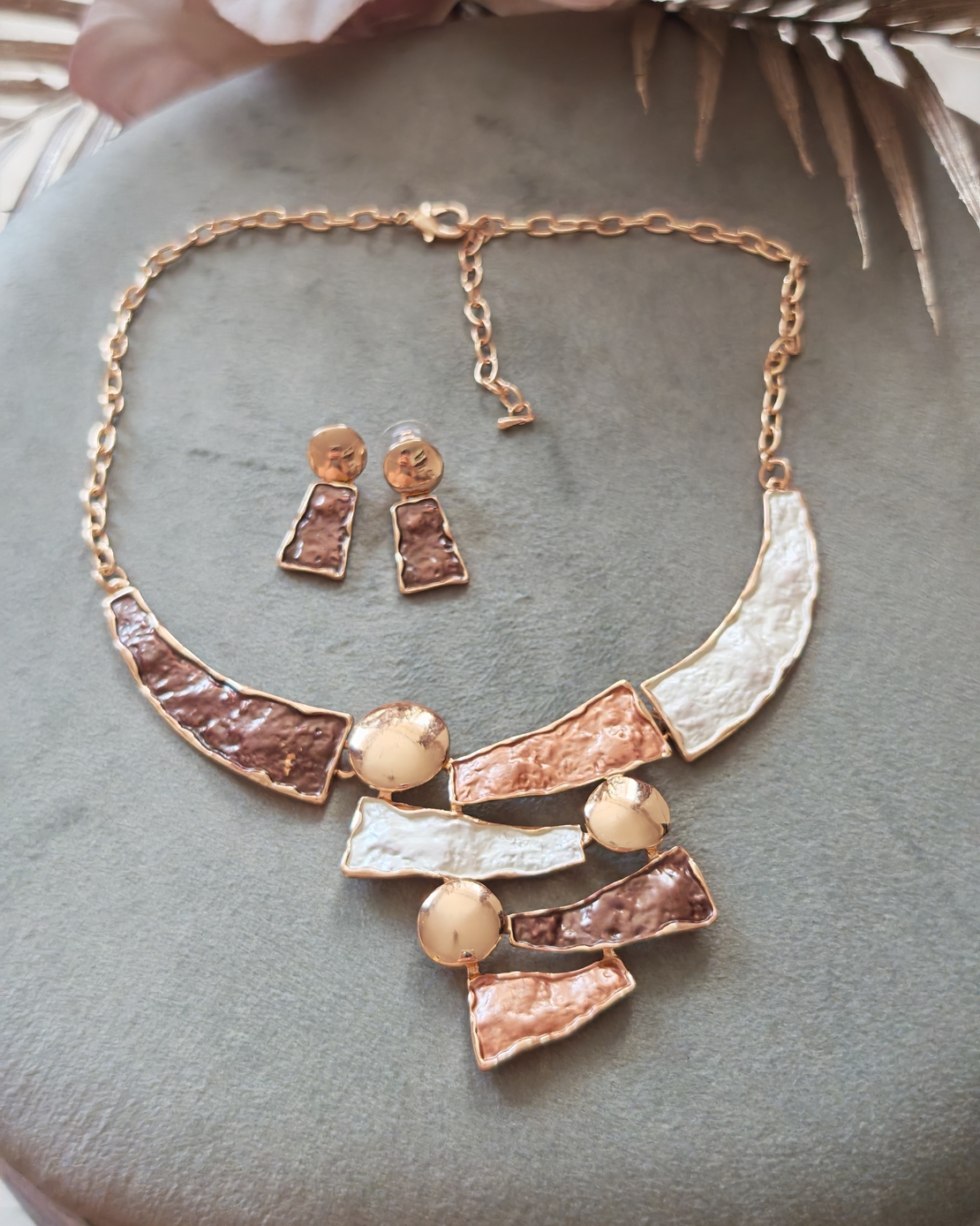 Дамски комплект