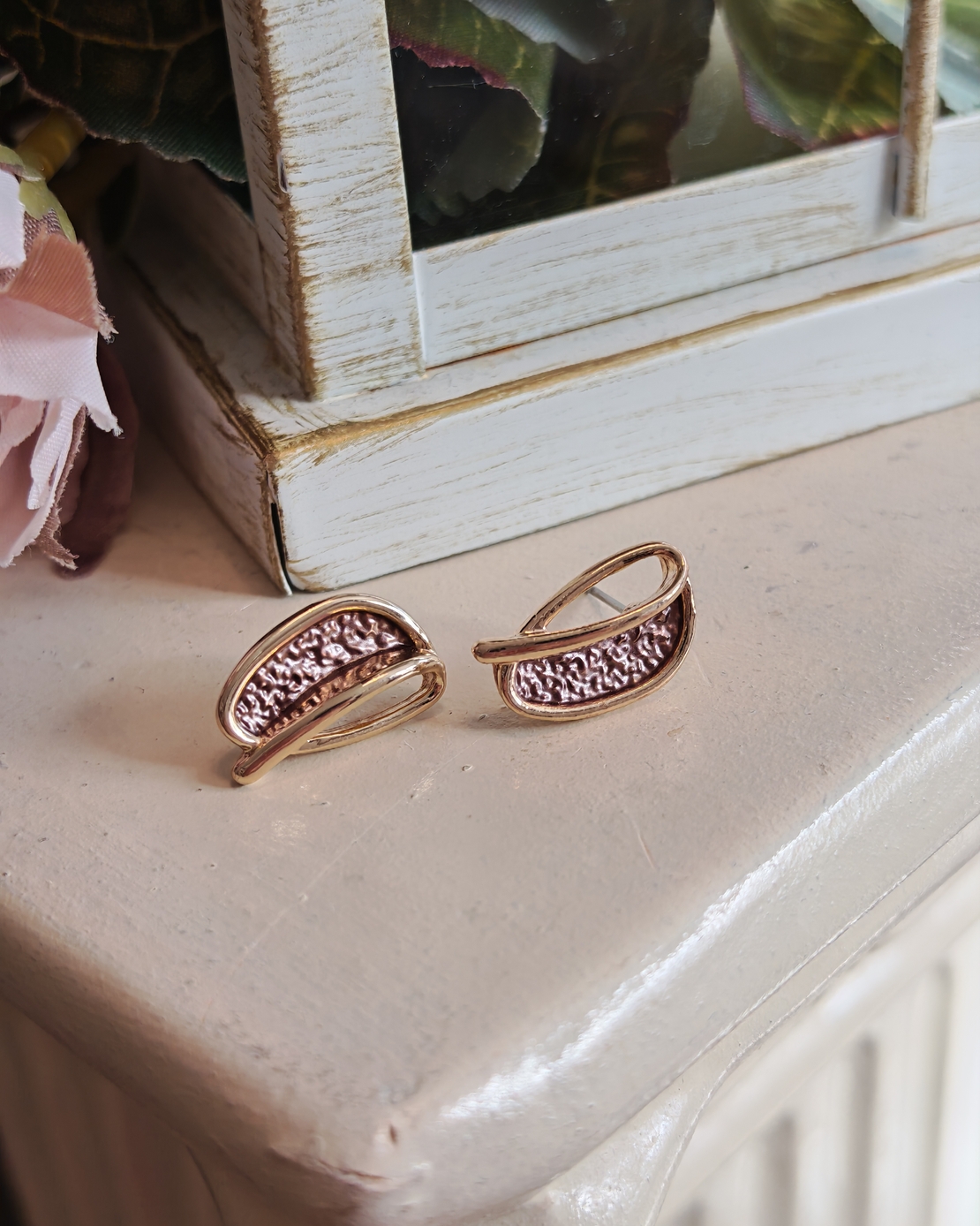 Дамски обици