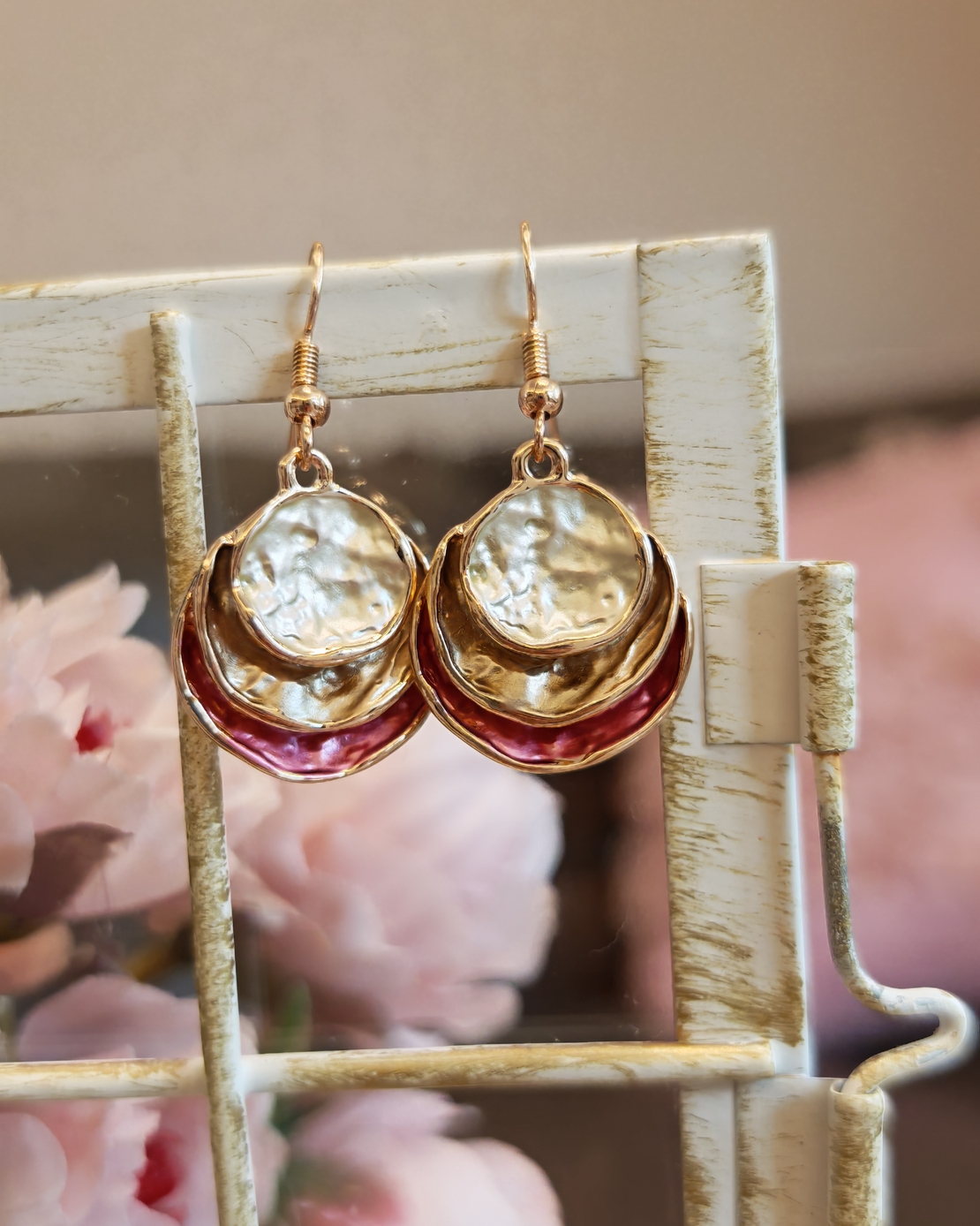 Дамски обици