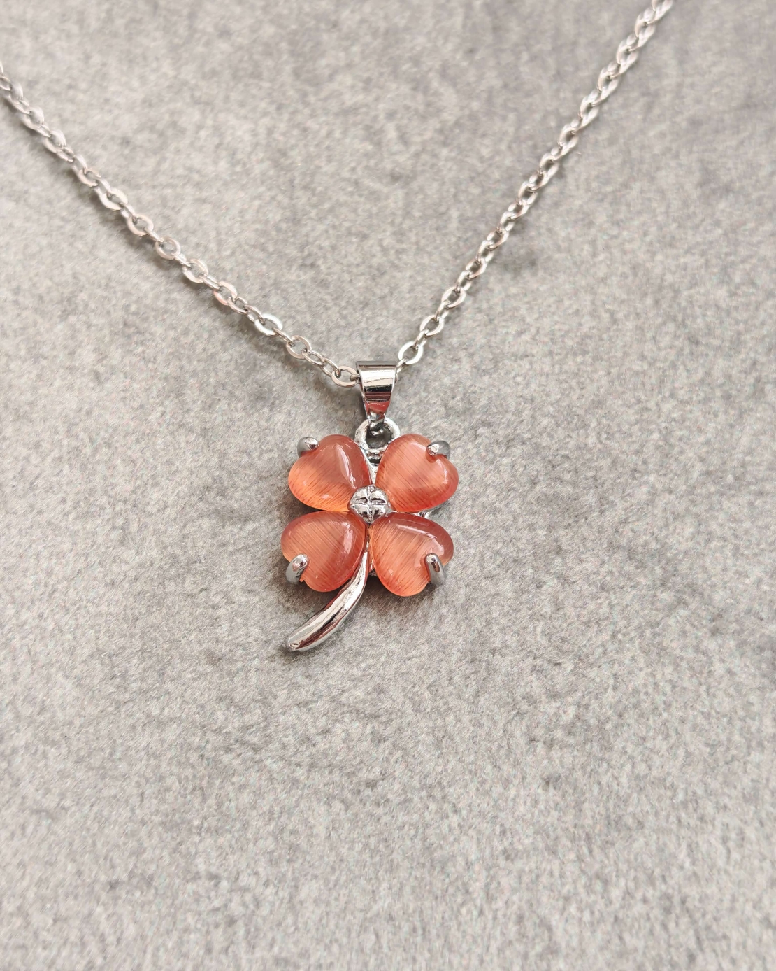 Дамски колиета детелина