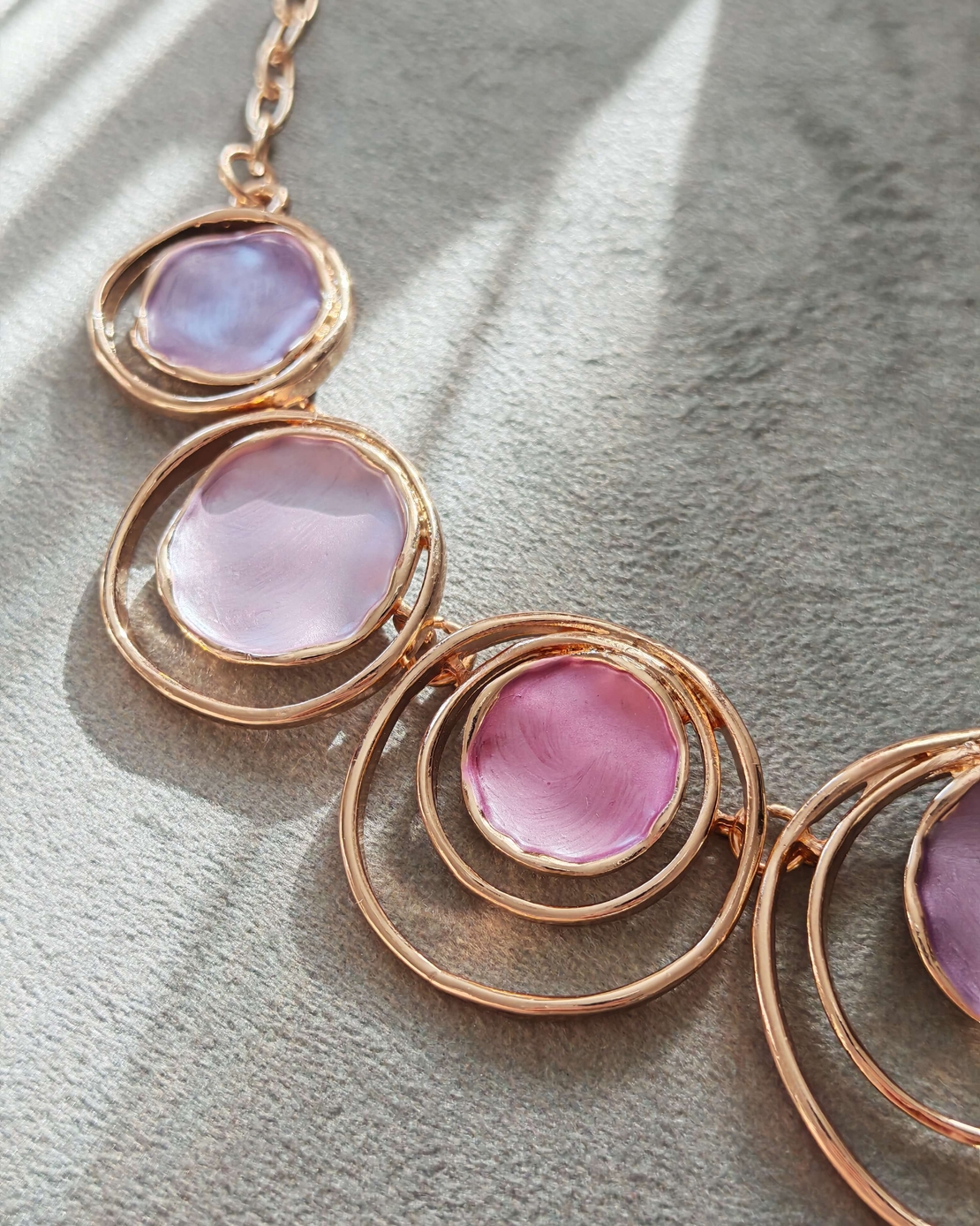 Дамско колие