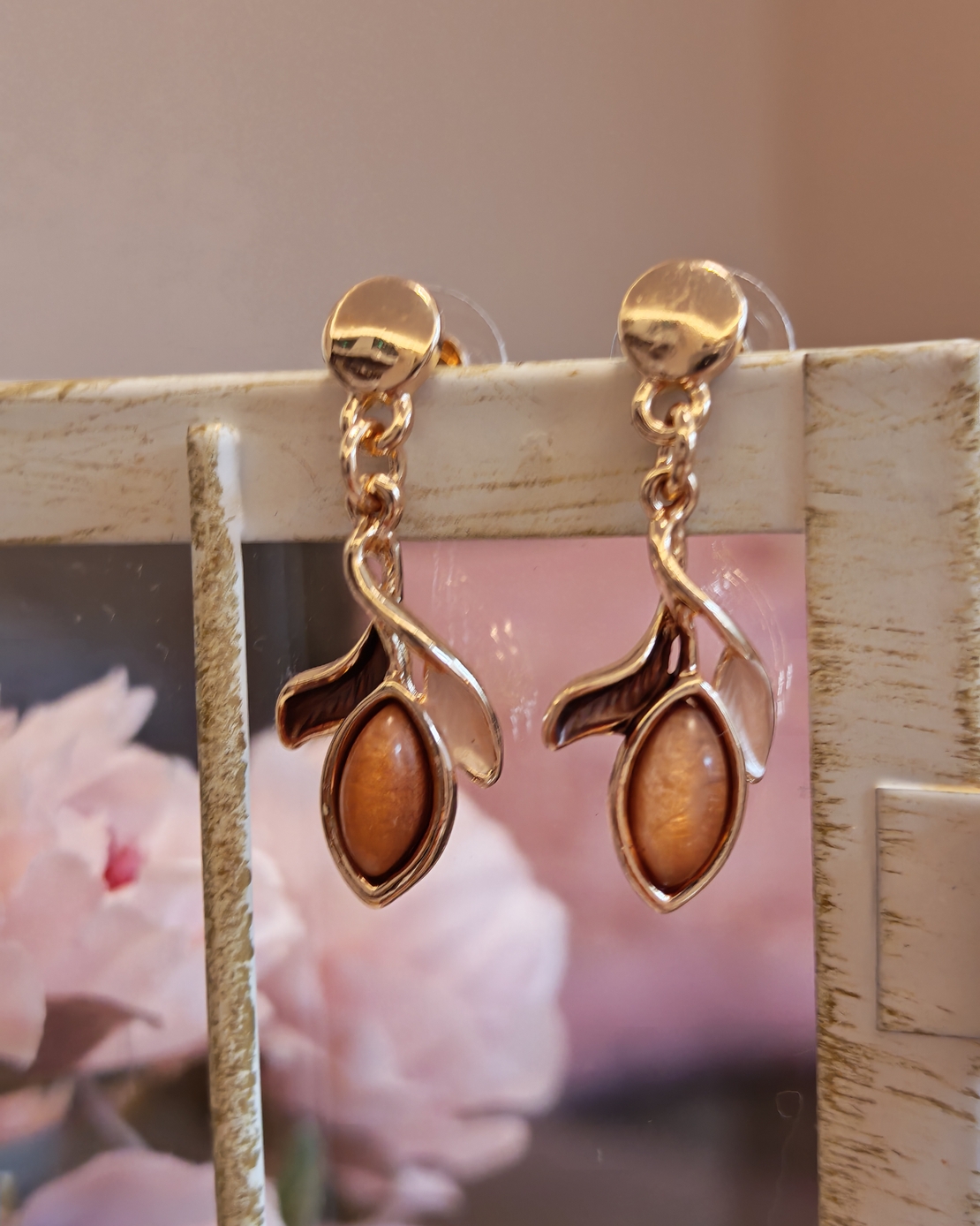 Дамски обици