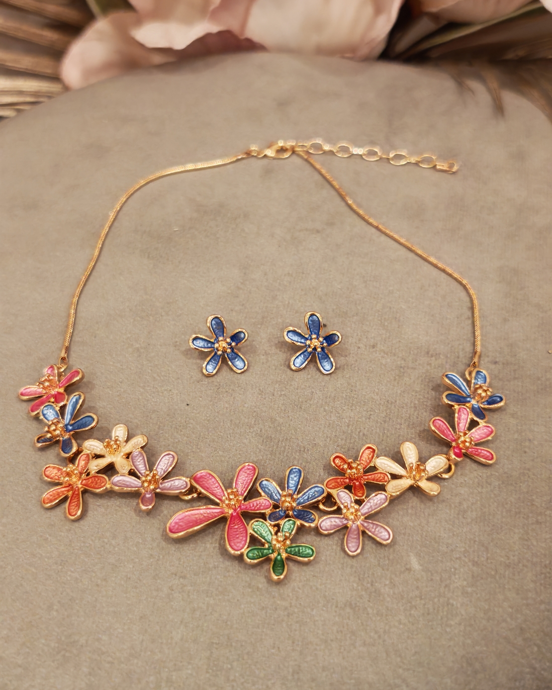 Дамски комплекти