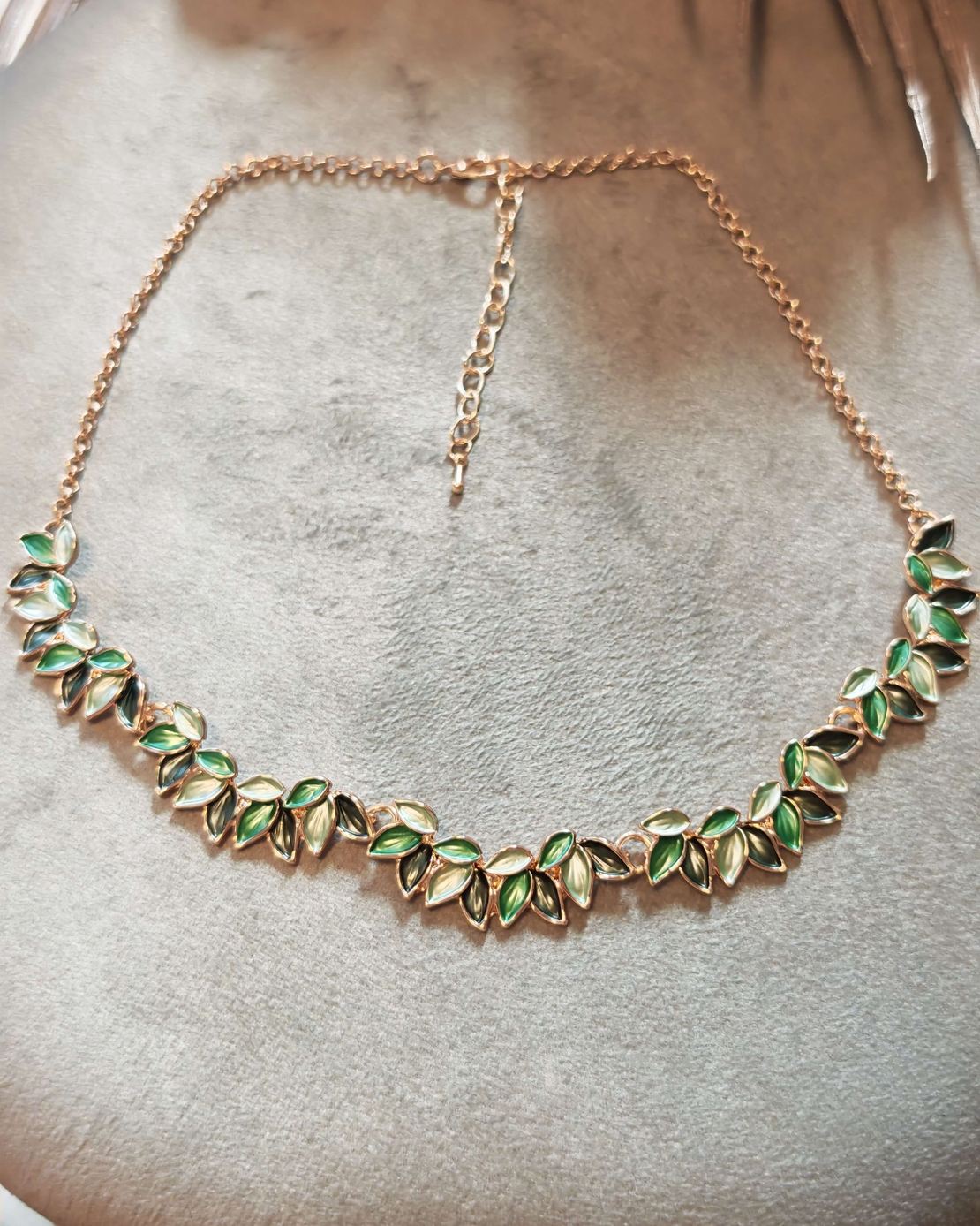 Дамска колиета