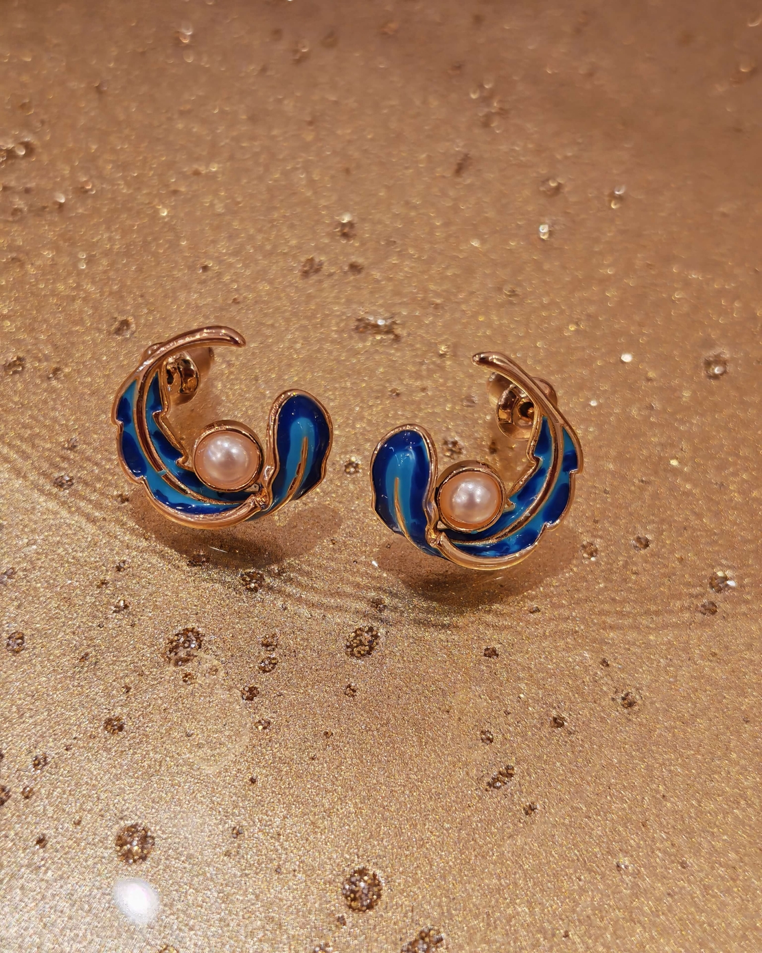 Дамски обици