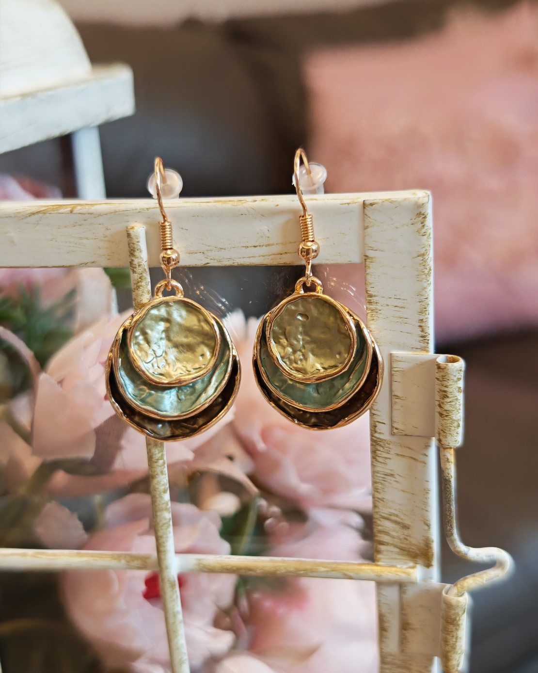 Дамски обици