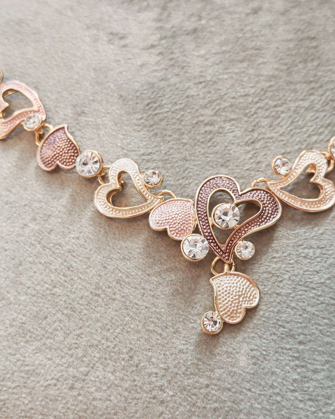 Дамска колиета