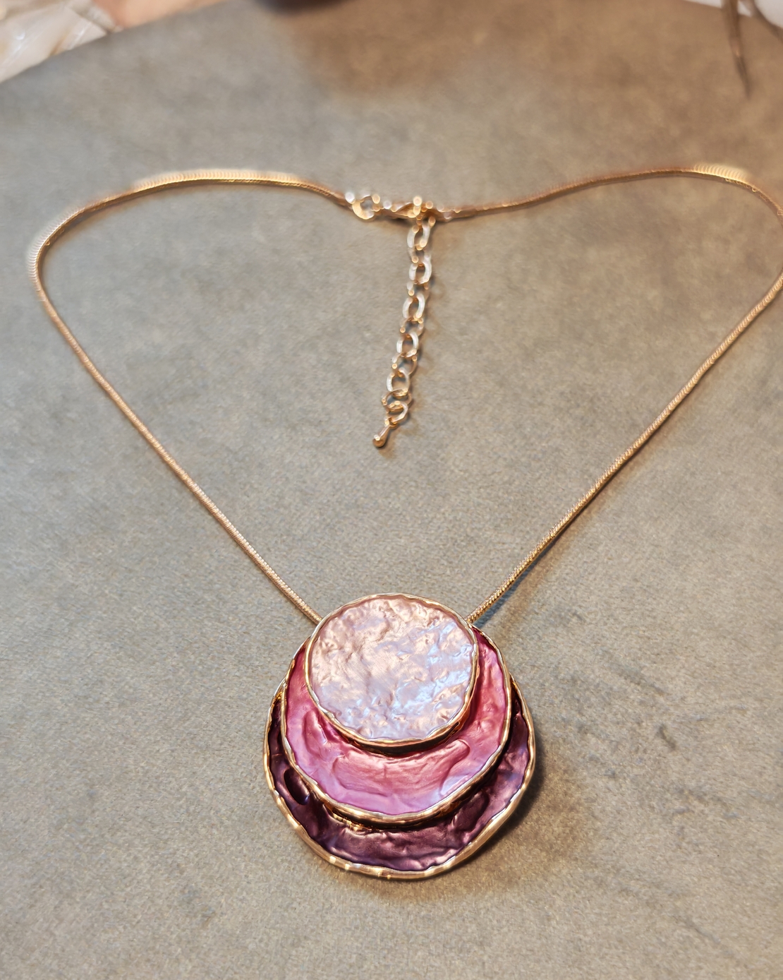 Колие с медальон