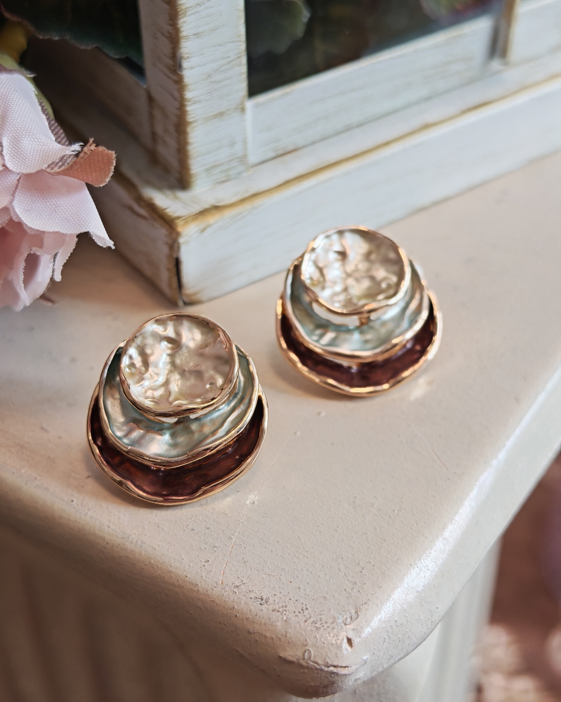 Дамски обици