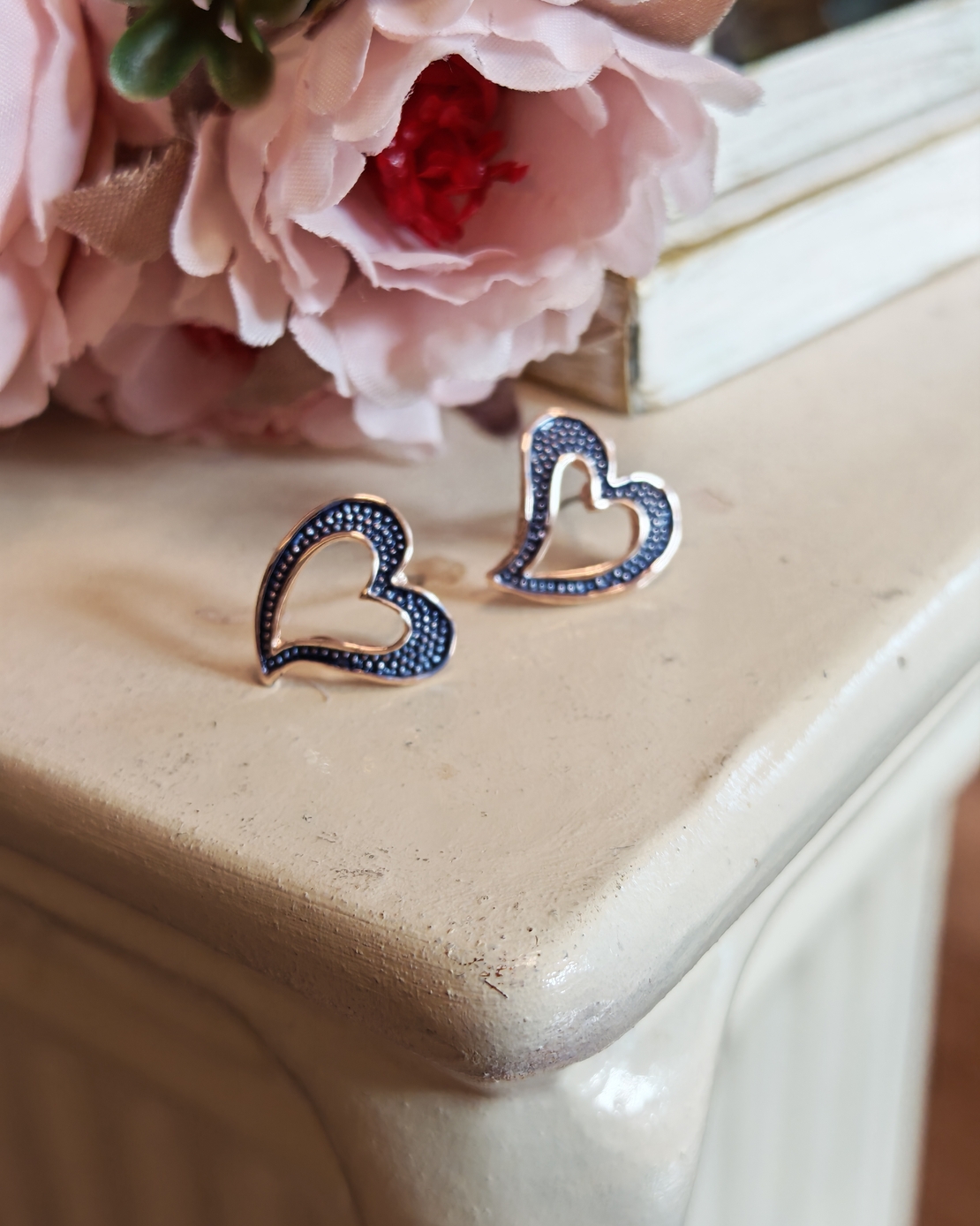 Дамски обици