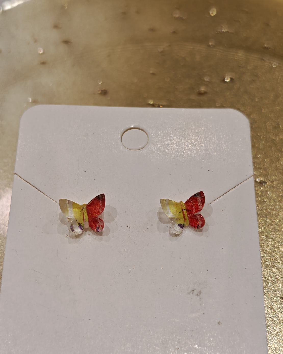 Дамски обици