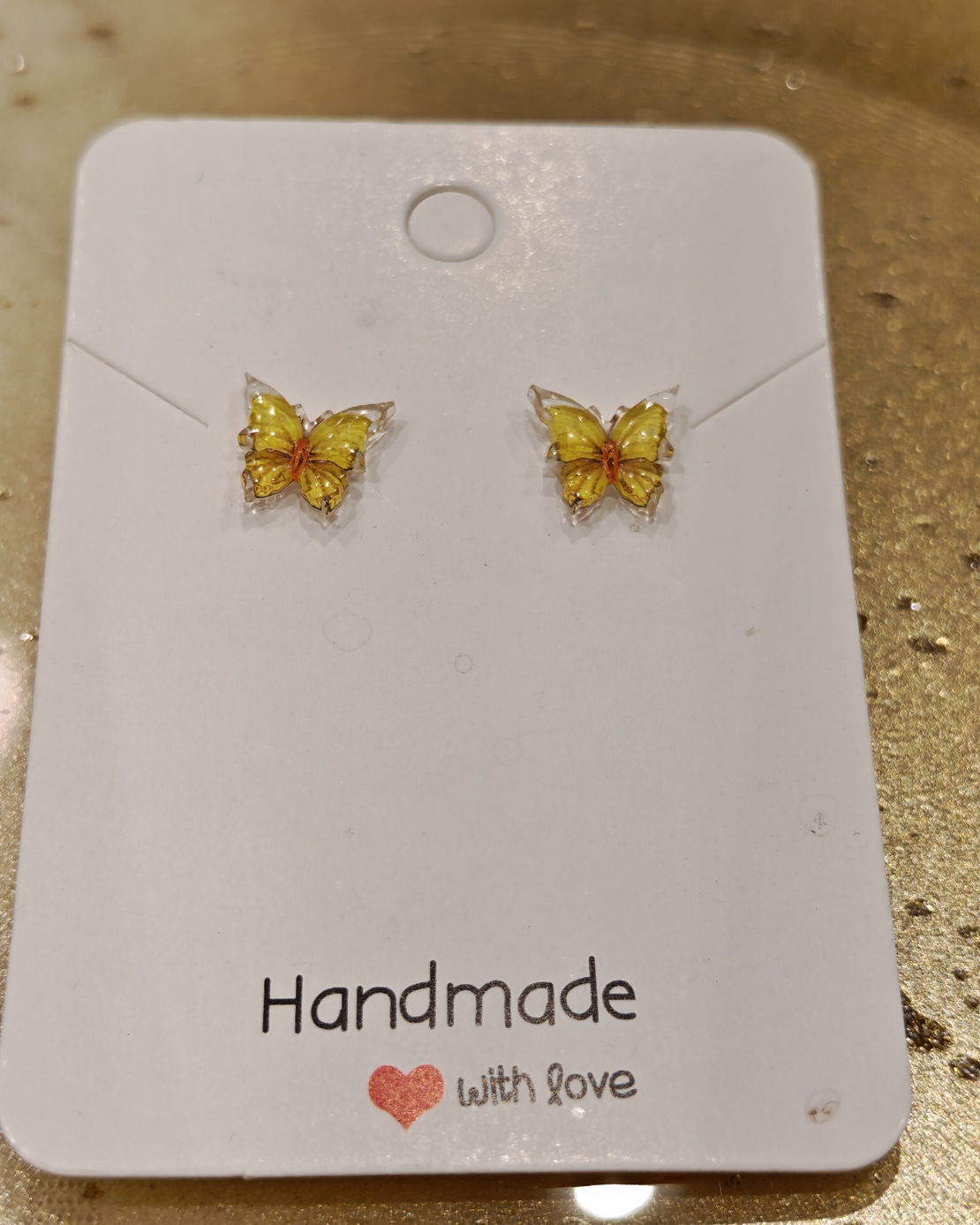 Дамски обици