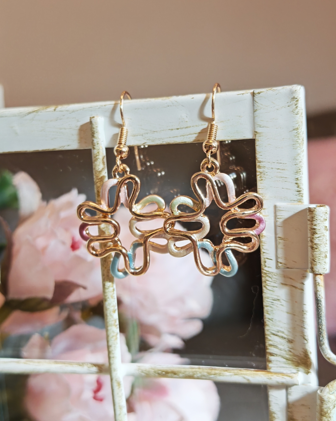 Дамски обици