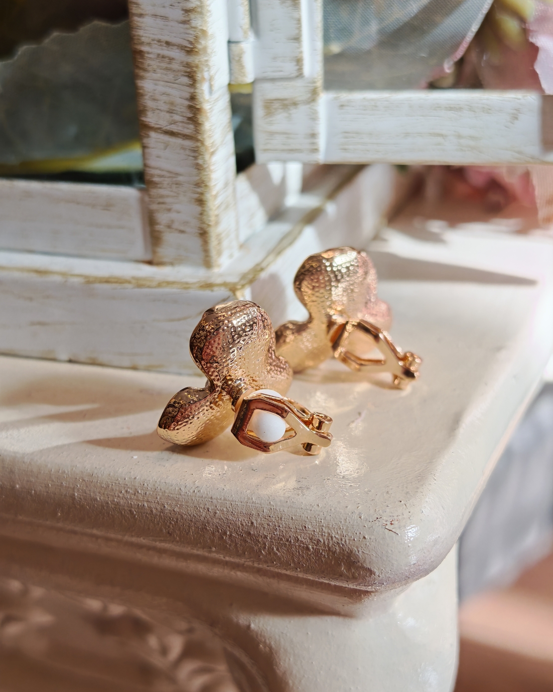 Дамски обици