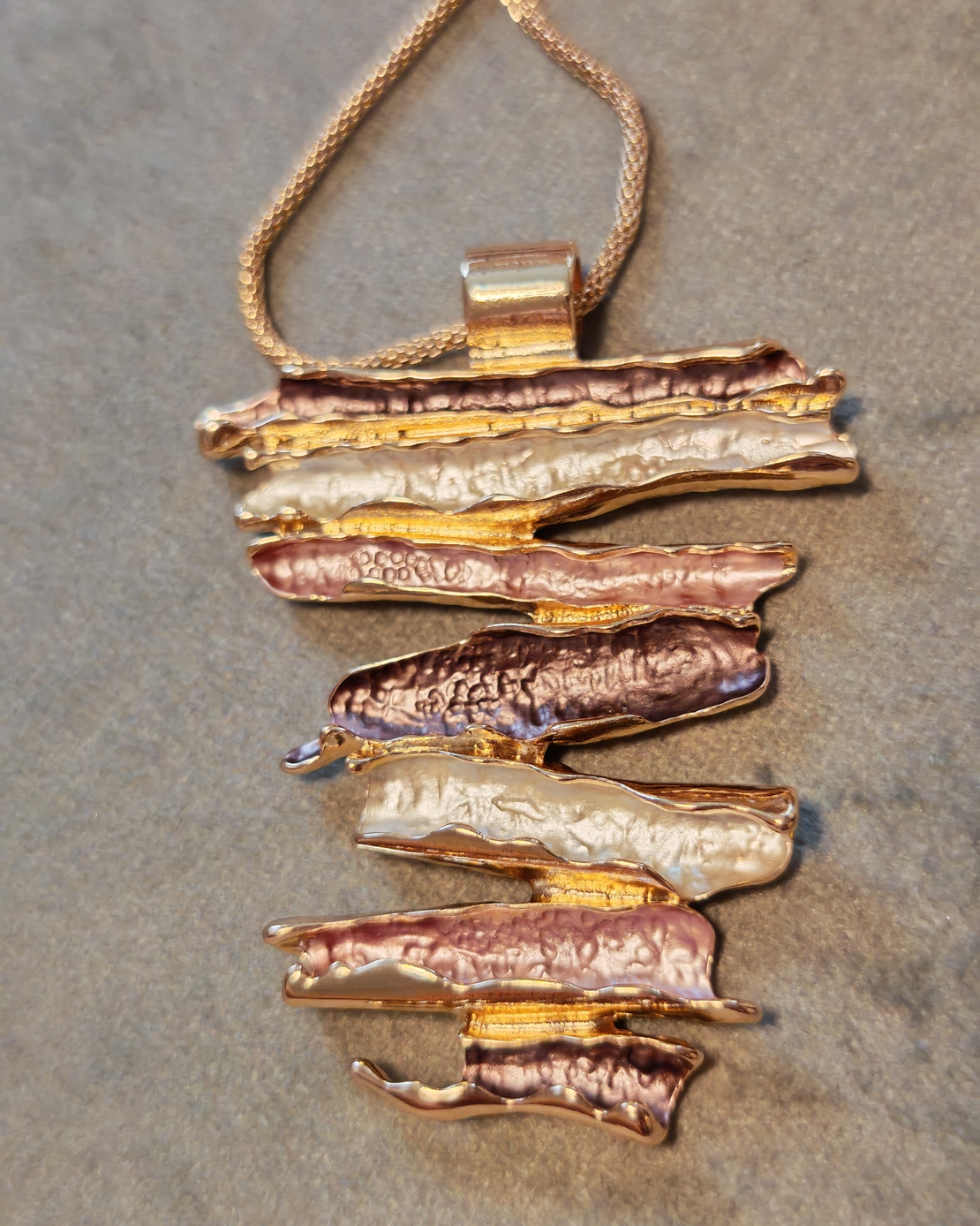 Колие с медальон