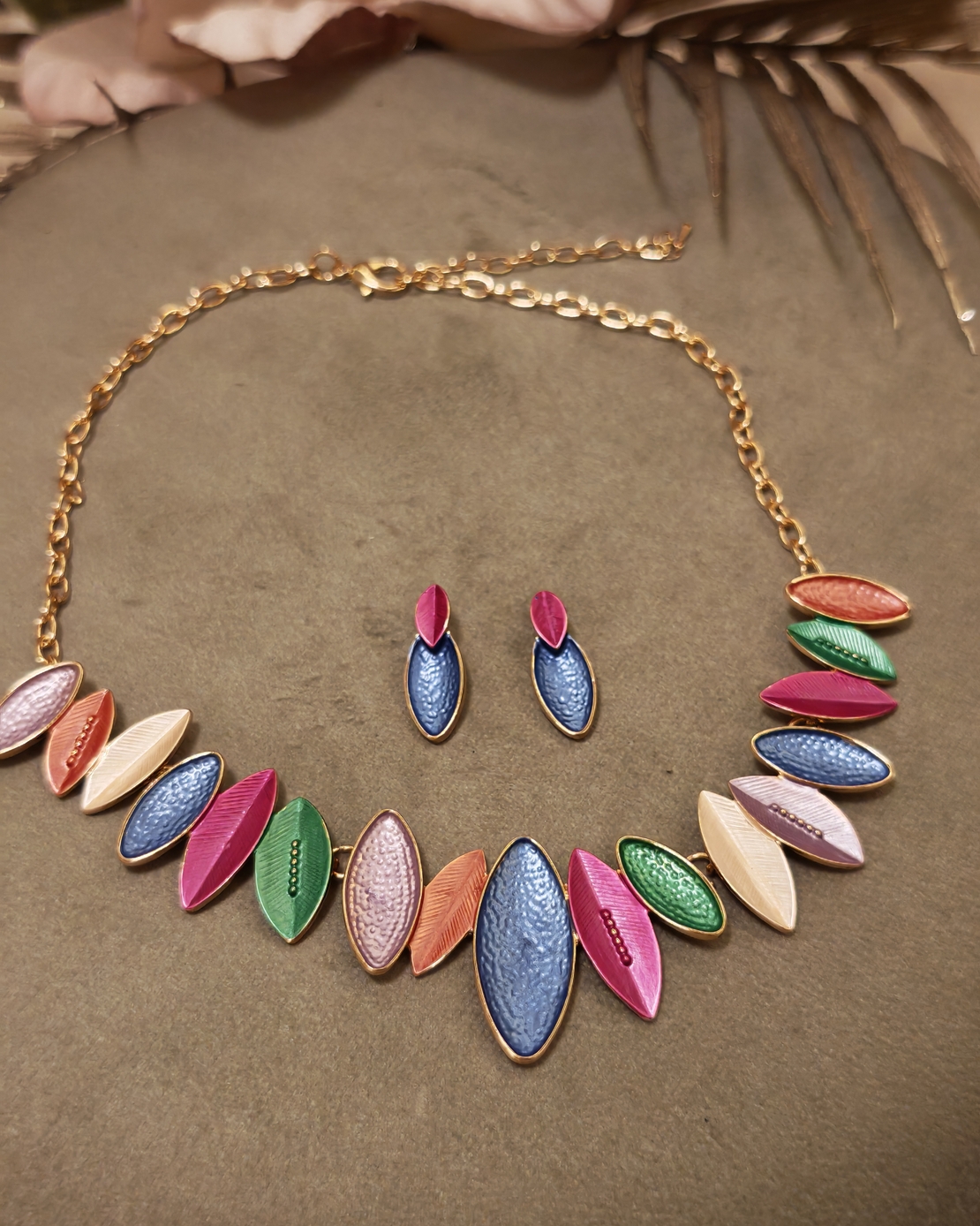 Дамски комплекти