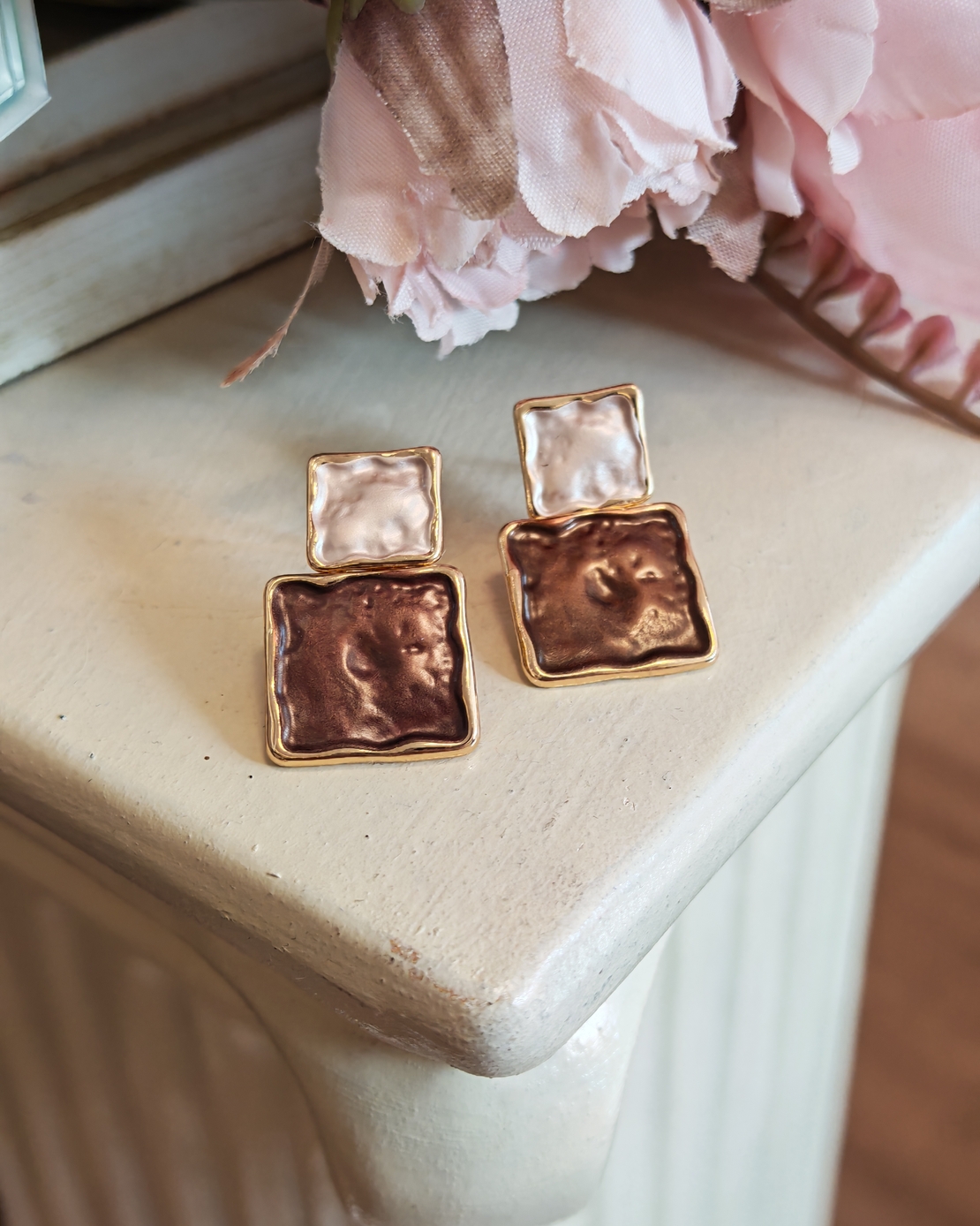 Дамски обици