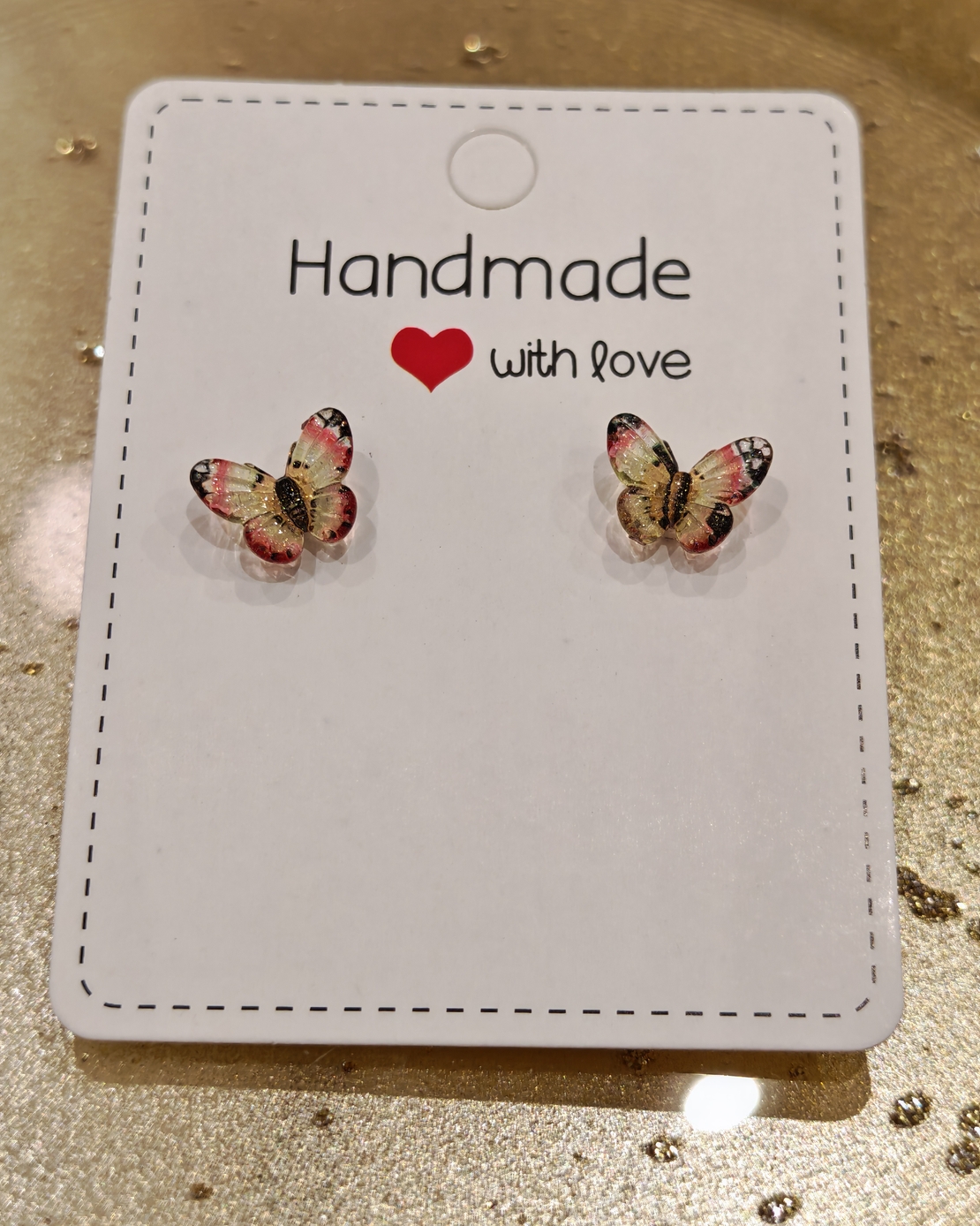 Дамски обици