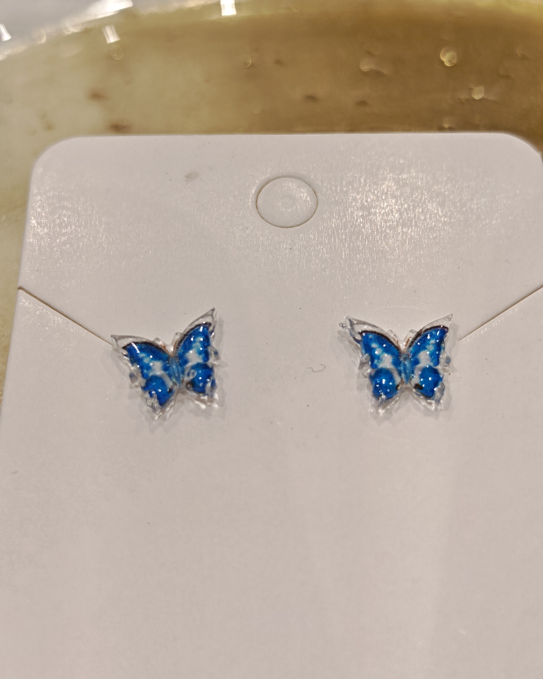 Дамски обици