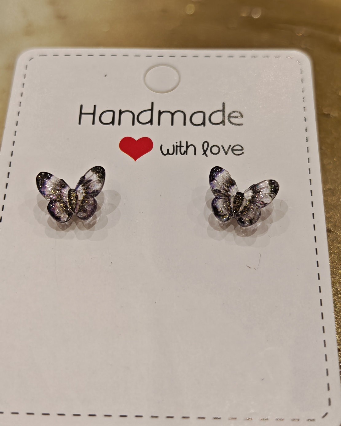 Дамски обици