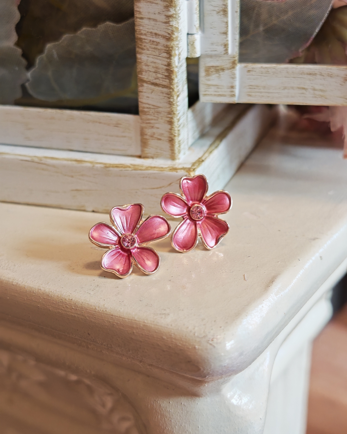 Дамски обици