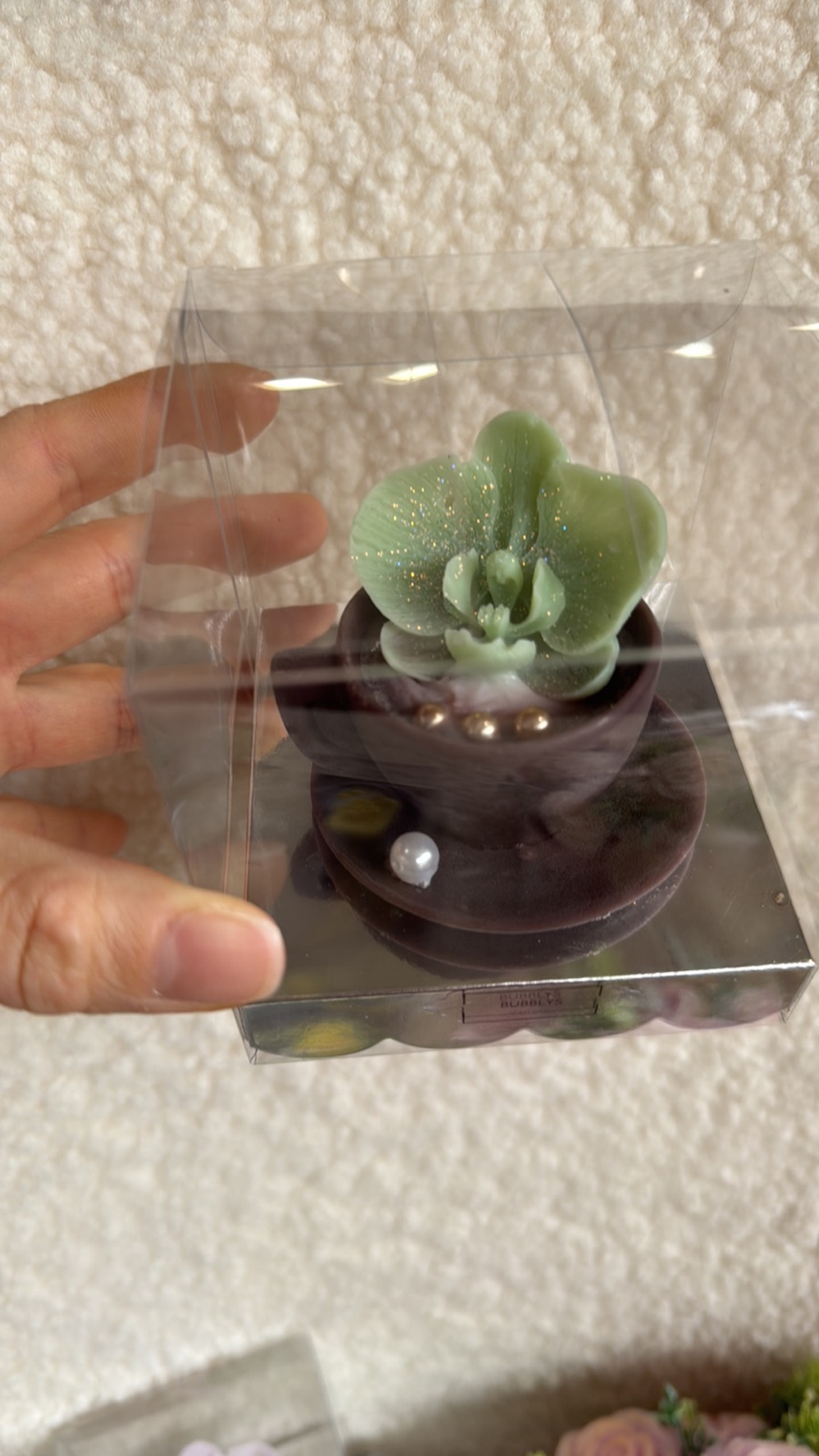 сапун в форма на чаша с декорация