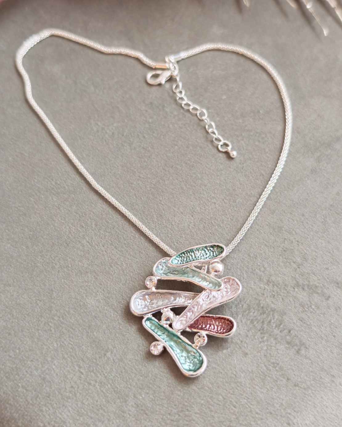 Колие с медальон