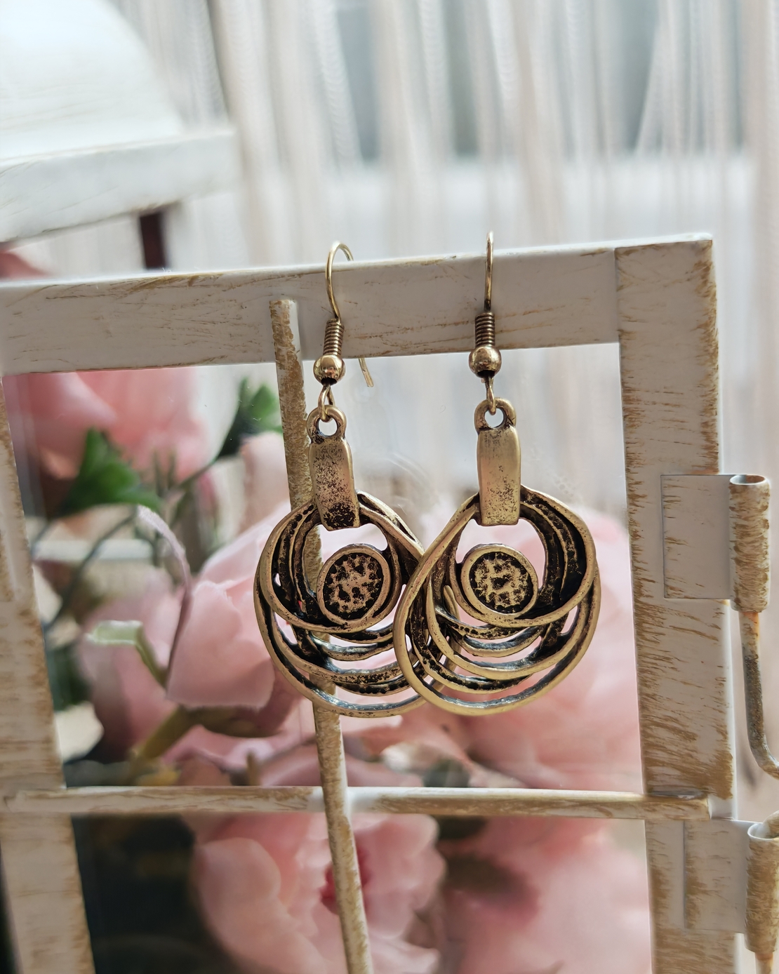 Дамски обици