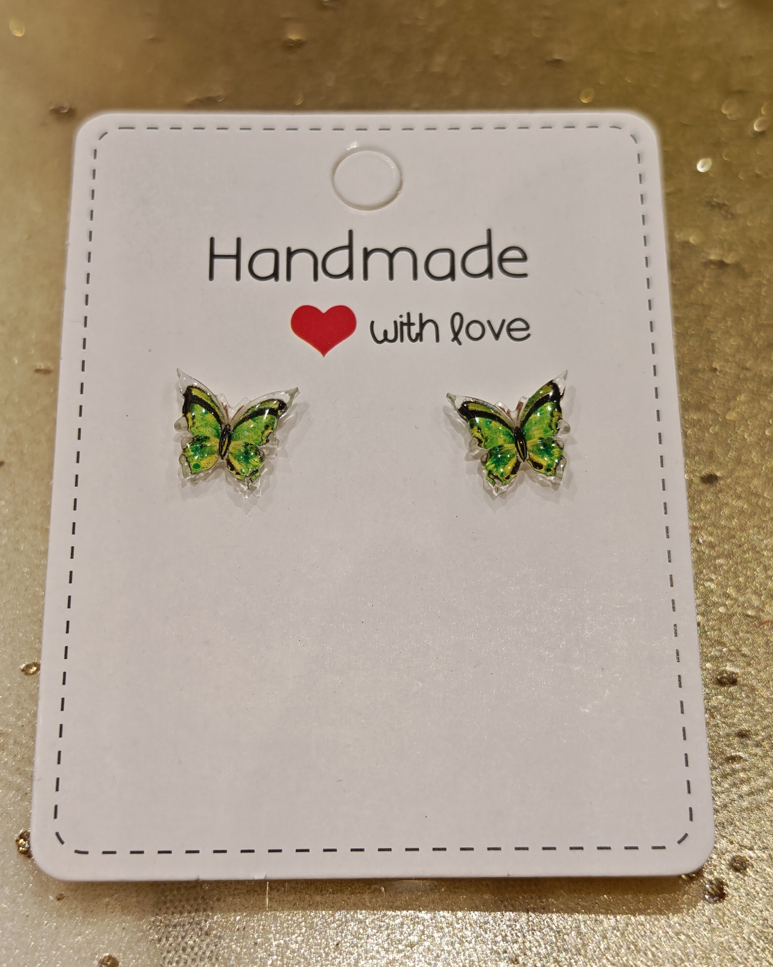 Дамски обици