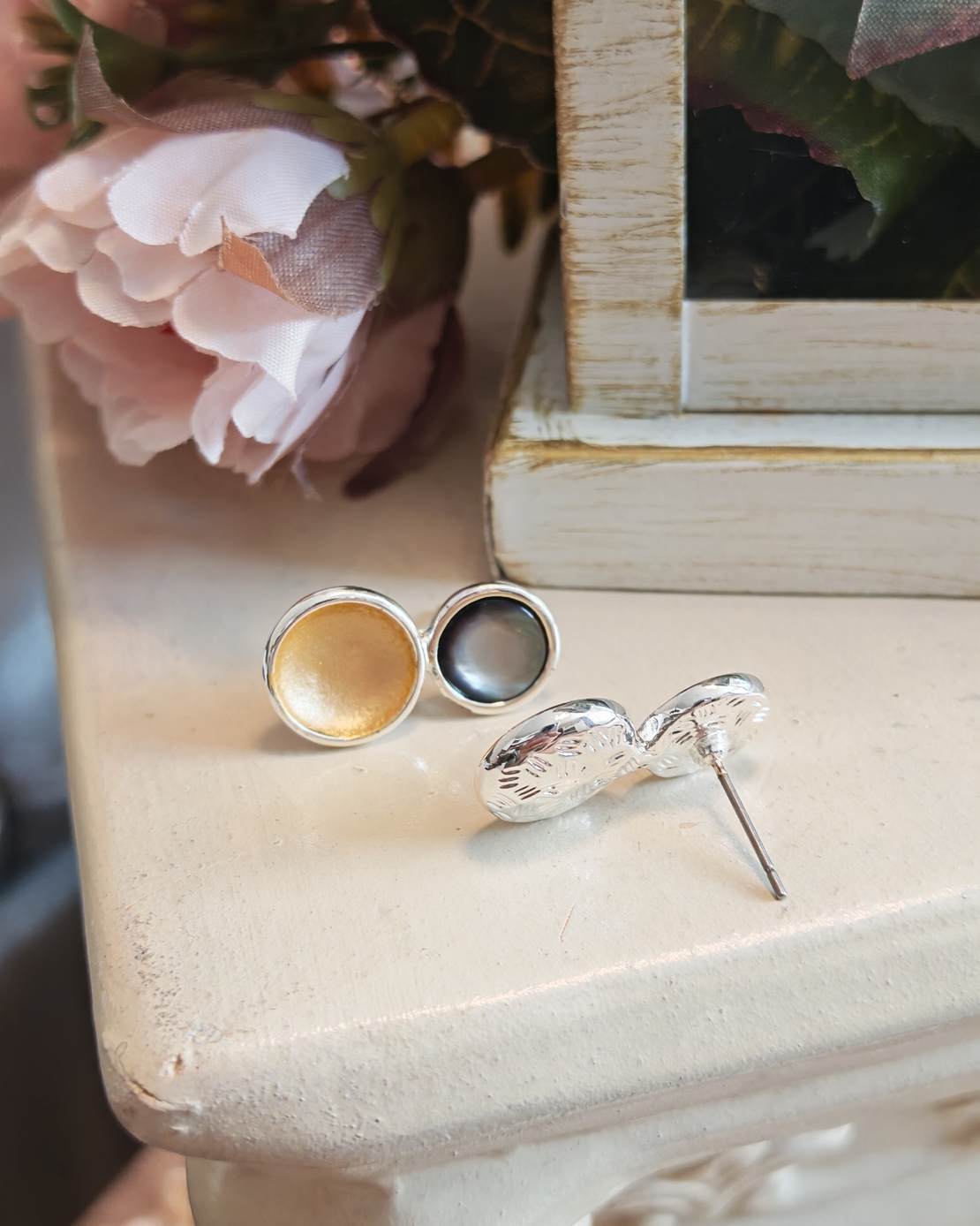 Дамски обици