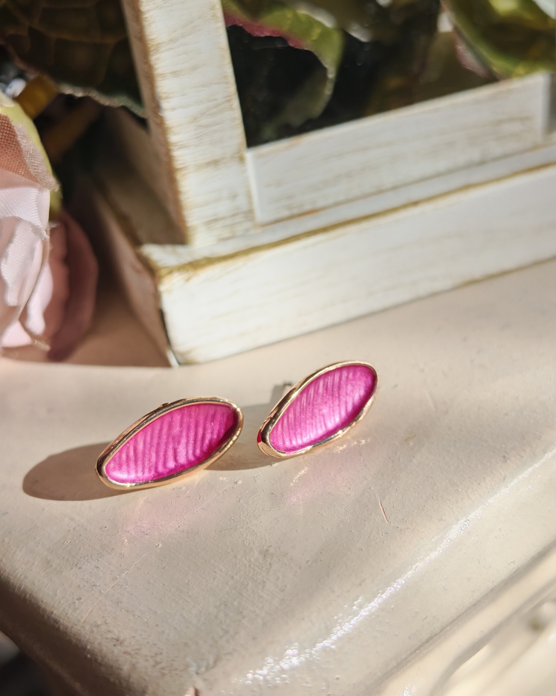 Дамски обици